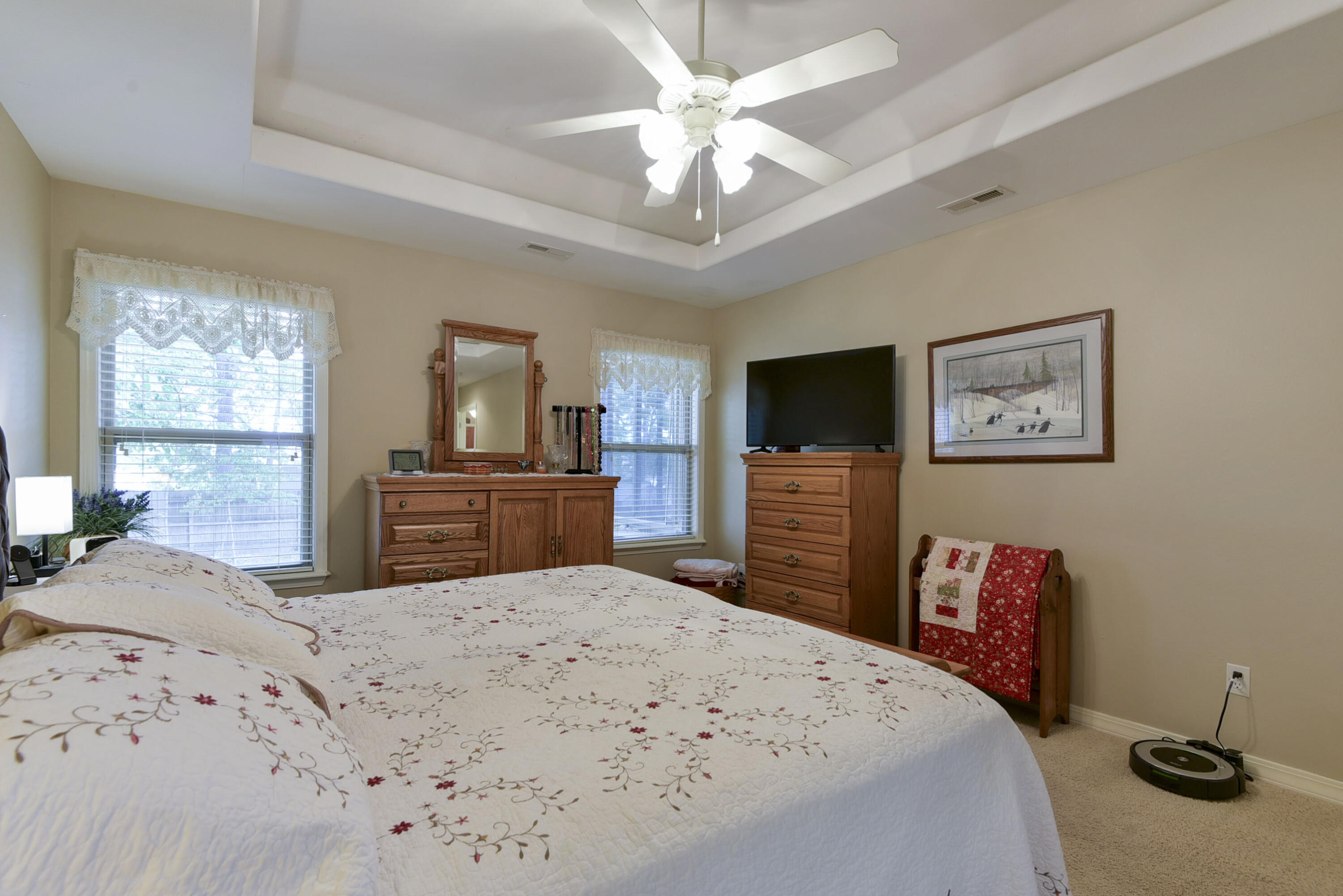 211 Shadow View Drive Property Photo 25