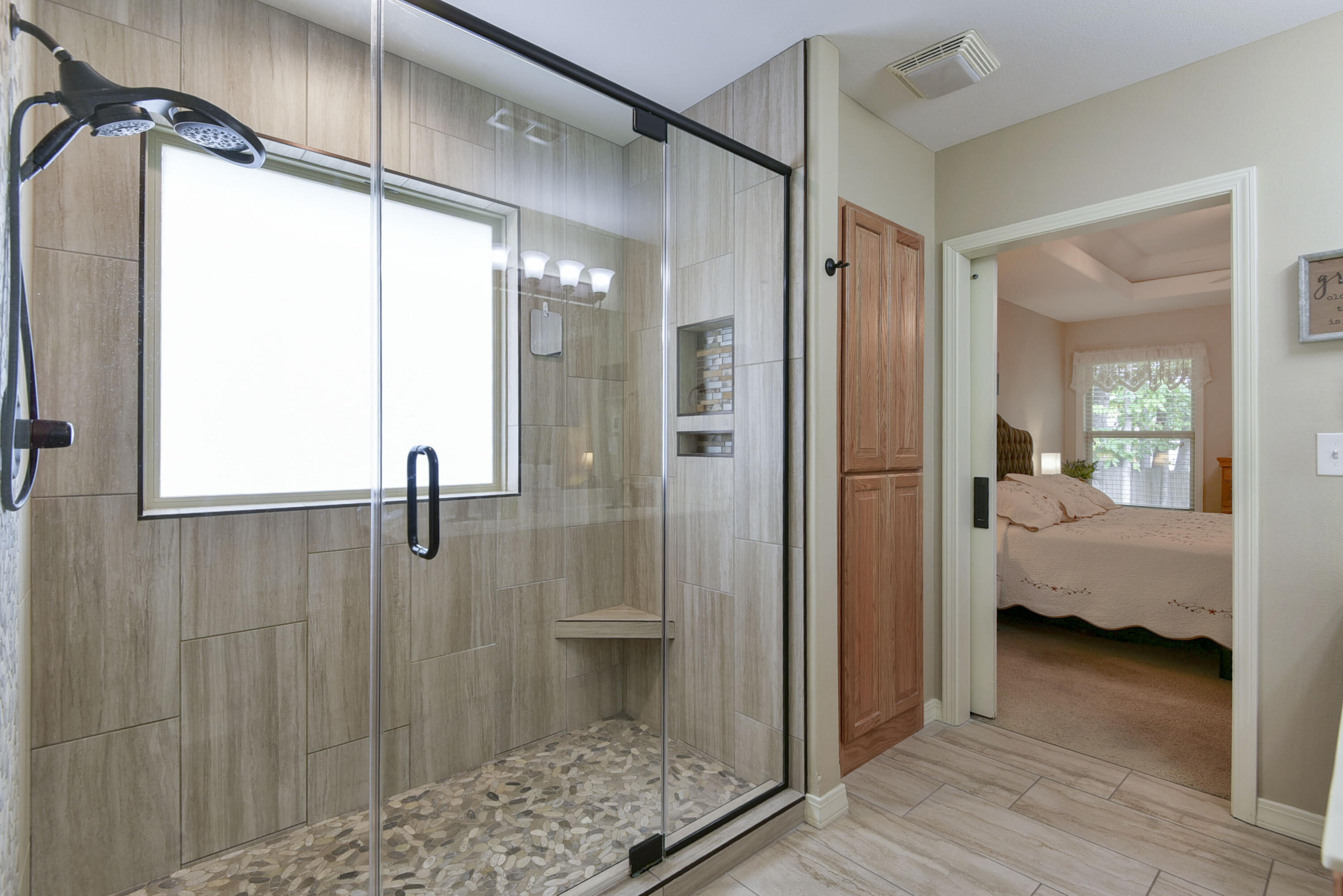 211 Shadow View Drive Property Photo 28