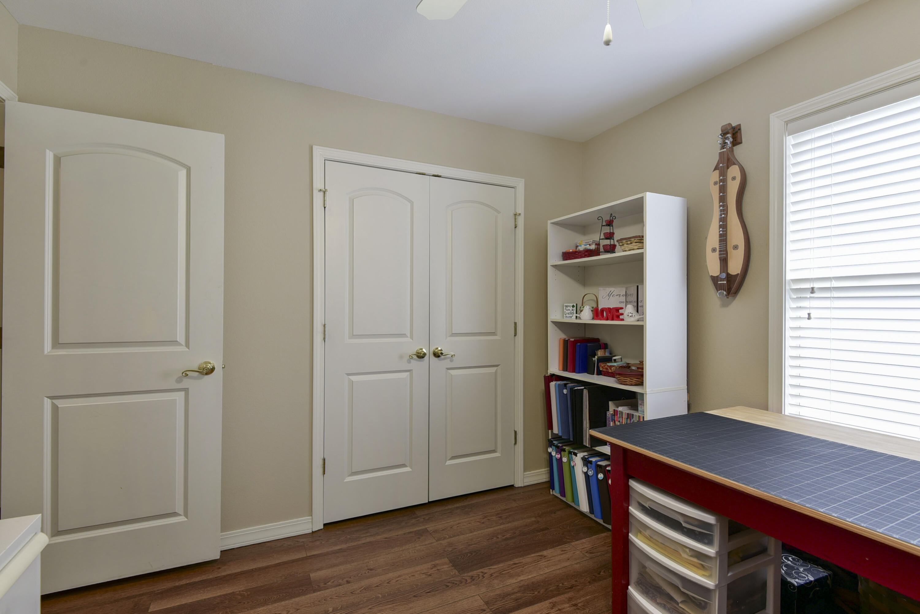 211 Shadow View Drive Property Photo 33