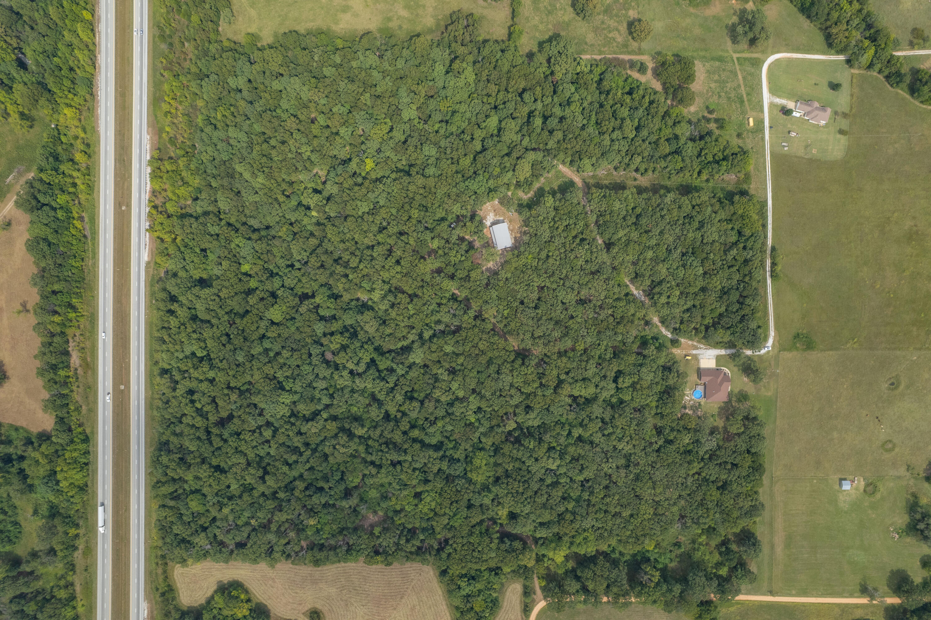 Lots 7-9 Raptor Lane Property Photo 15