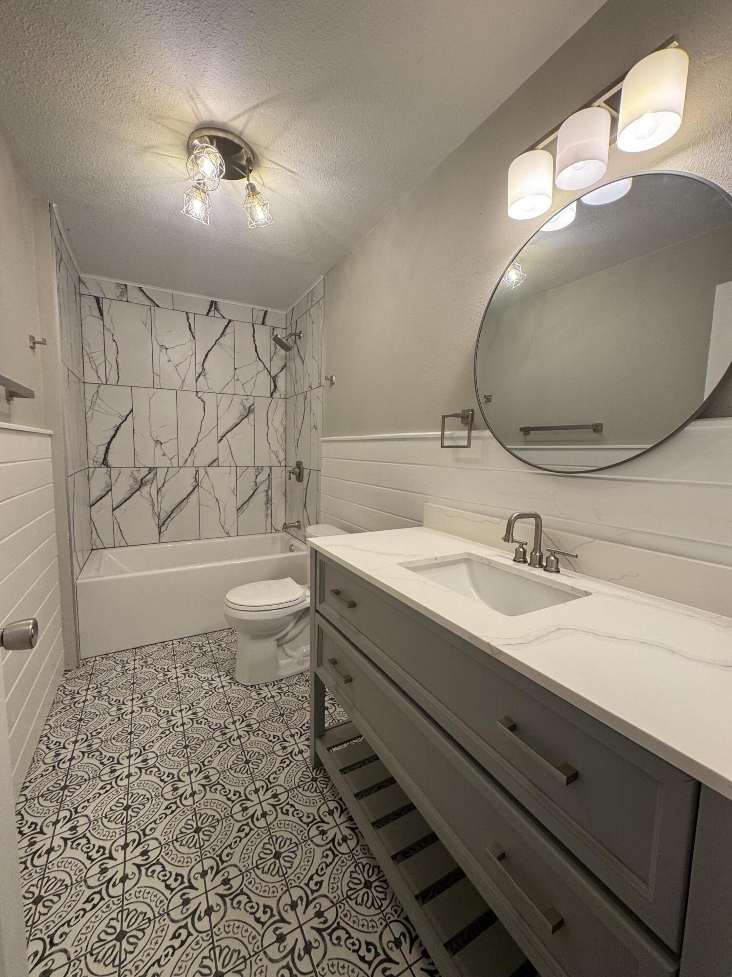 17665 West State Highway 76 Property Photo 18