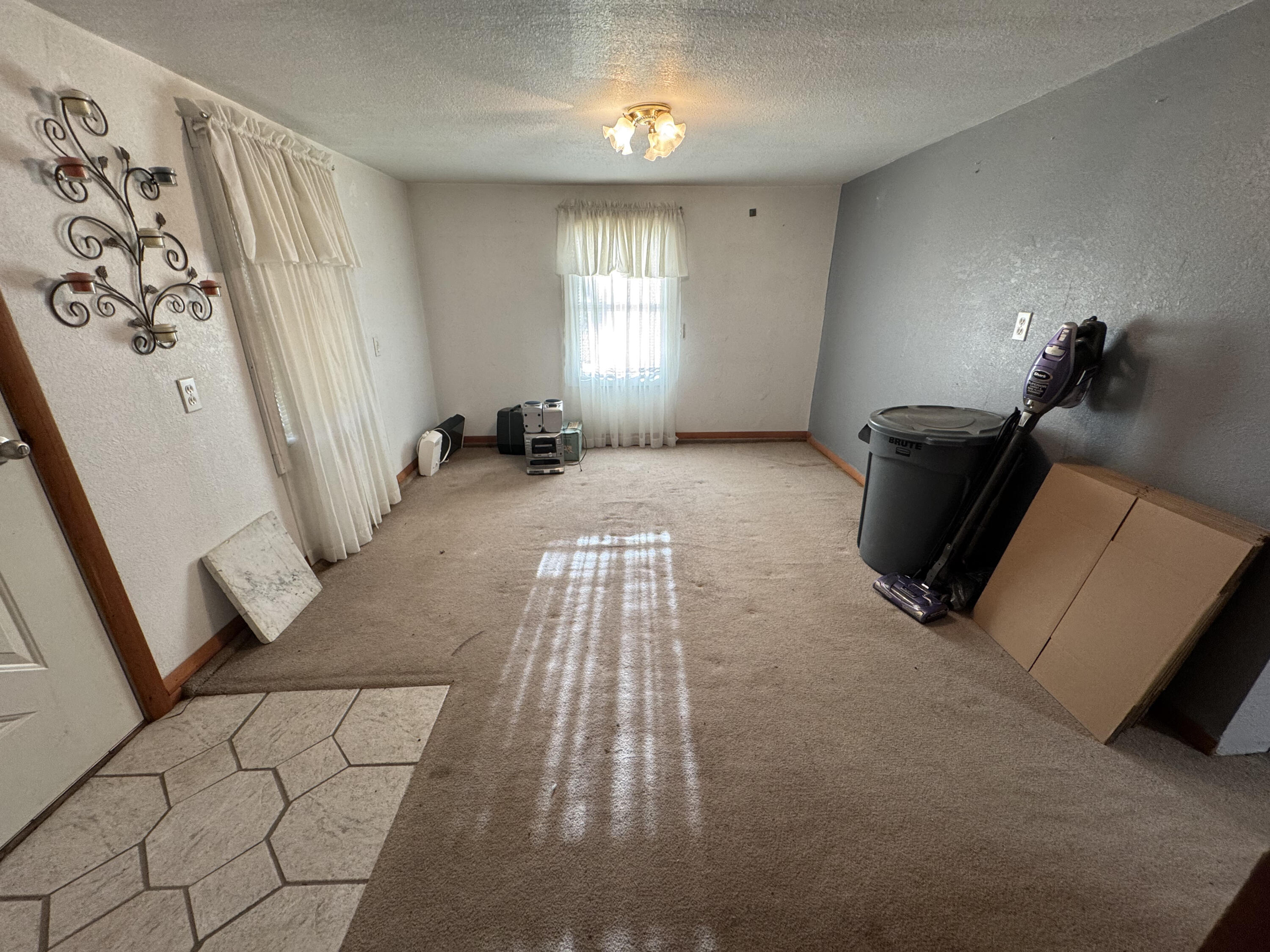 23211 Farm Road 2050 Property Photo 32