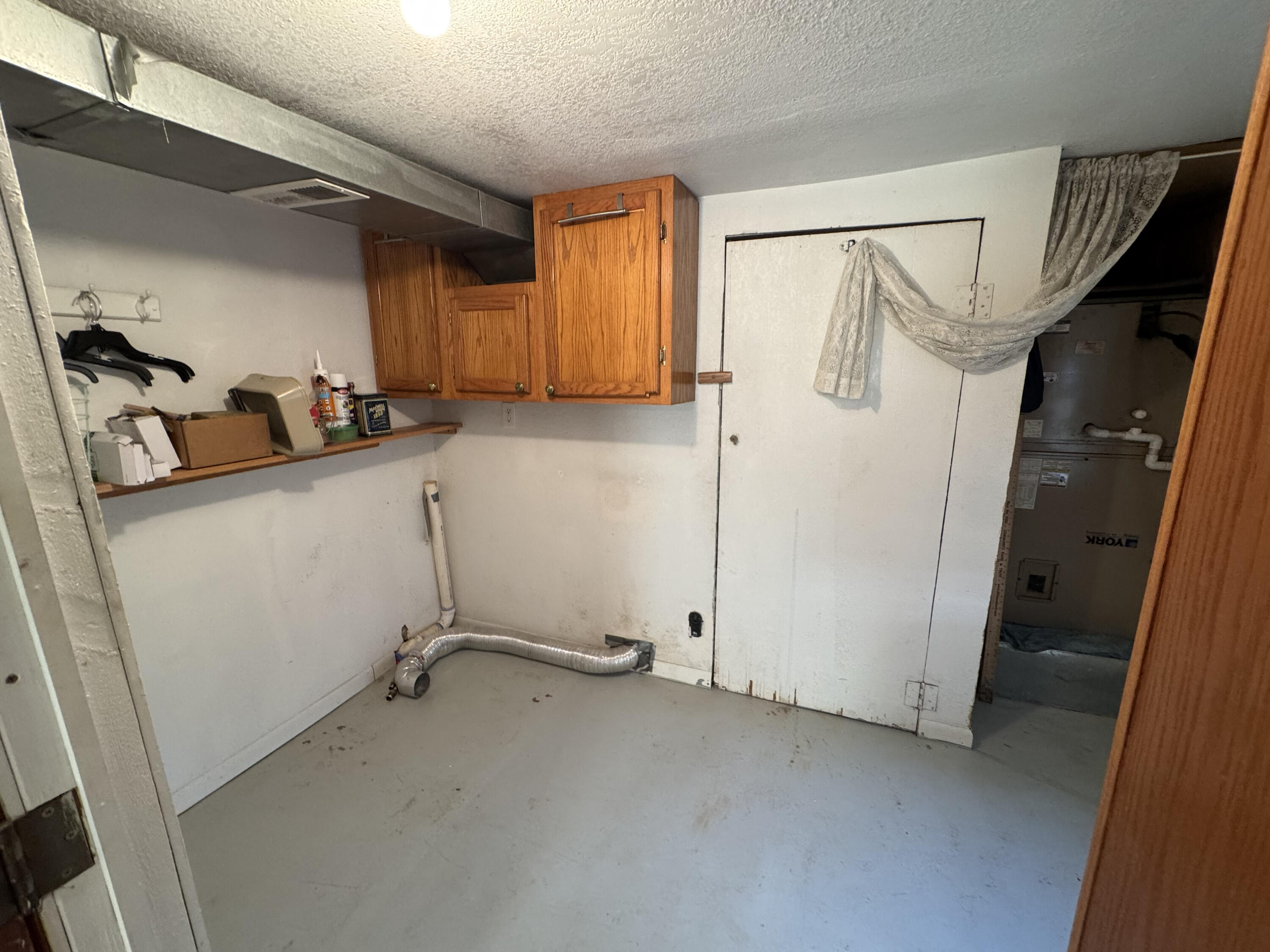 23211 Farm Road 2050 Property Photo 33