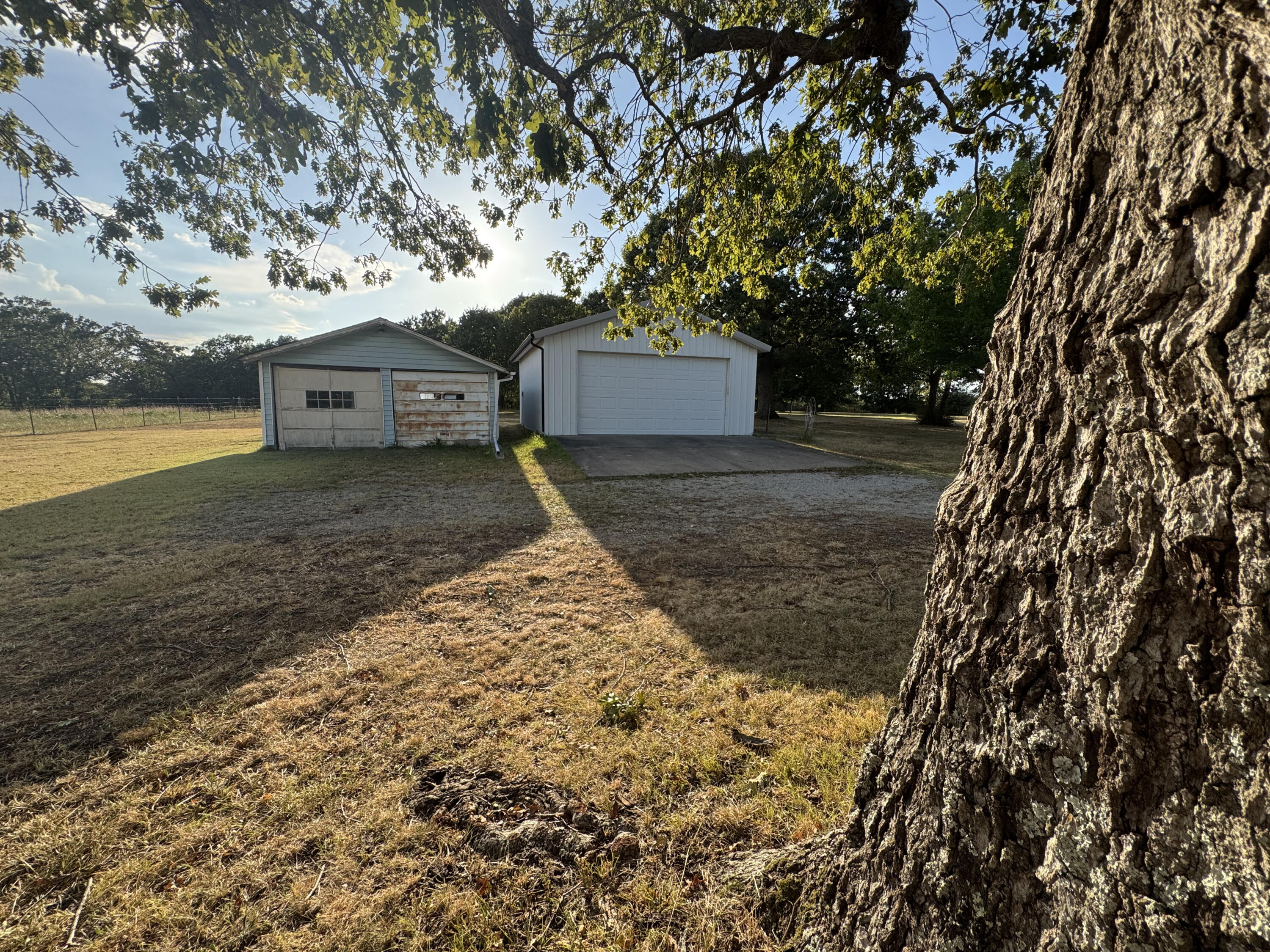 23211 Farm Road 2050 Property Photo 51