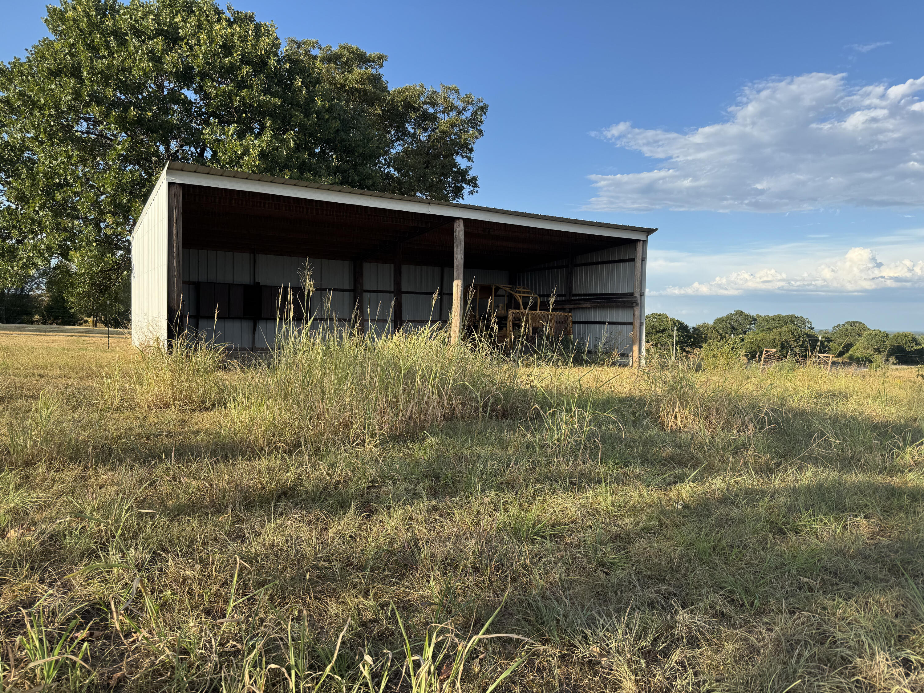 23211 Farm Road 2050 Property Photo 56