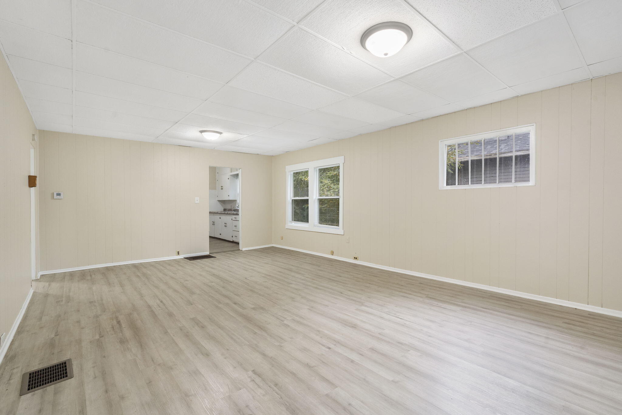 1329 North Concord Avenue Property Photo 6