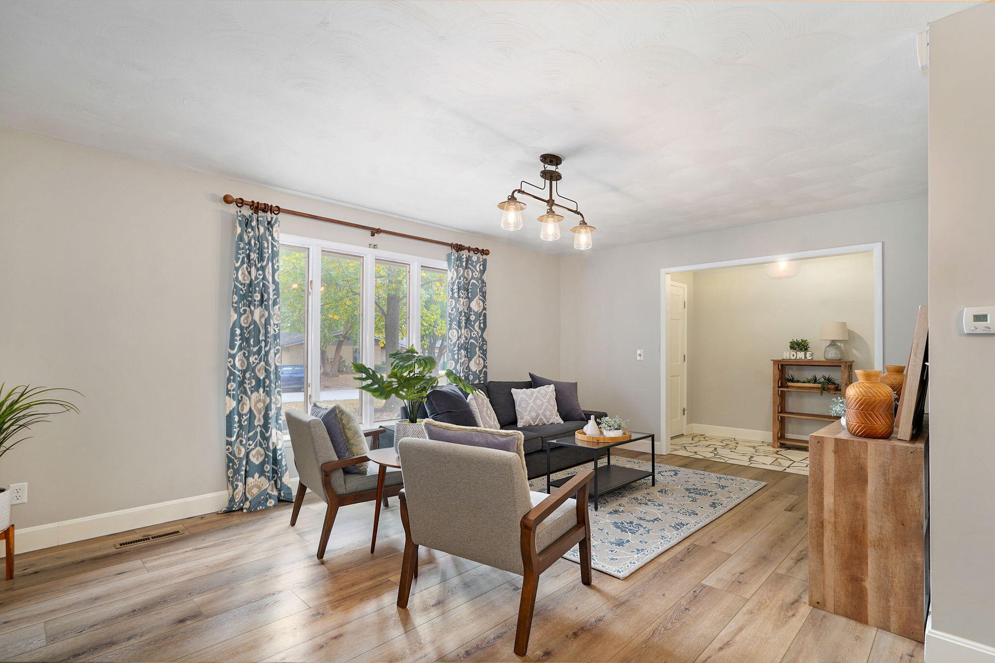 2231 East Meadow Drive Property Photo 12