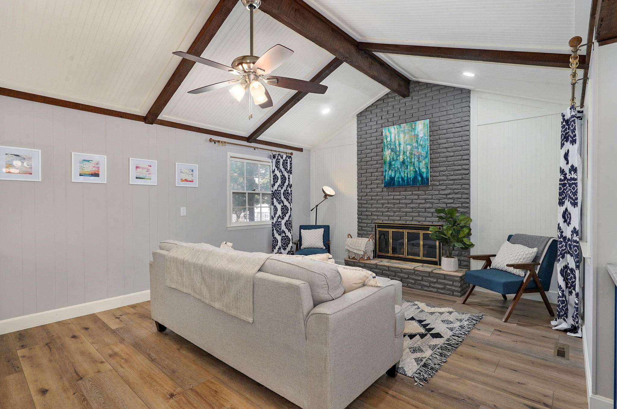 2231 East Meadow Drive Property Photo 15