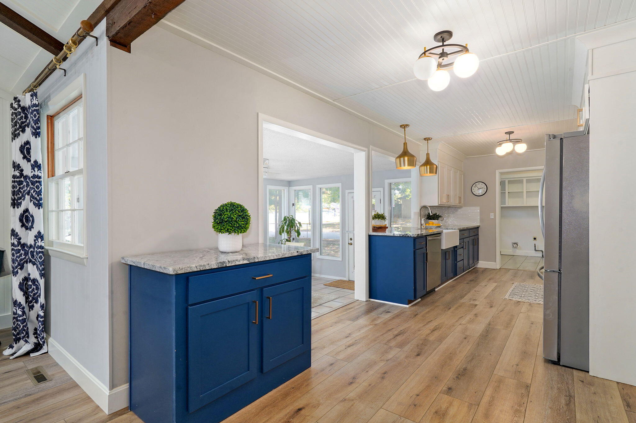 2231 East Meadow Drive Property Photo 18