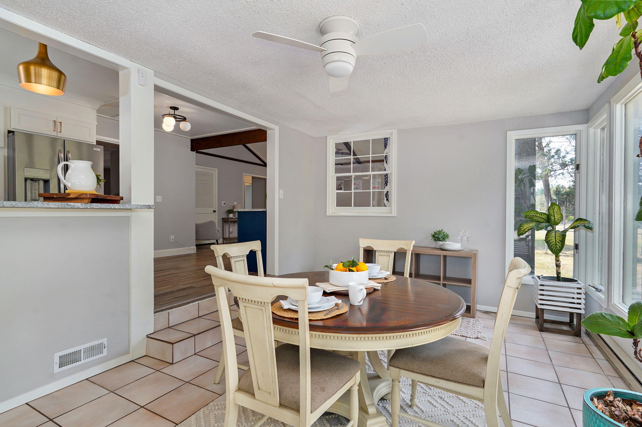 2231 East Meadow Drive Property Photo 24