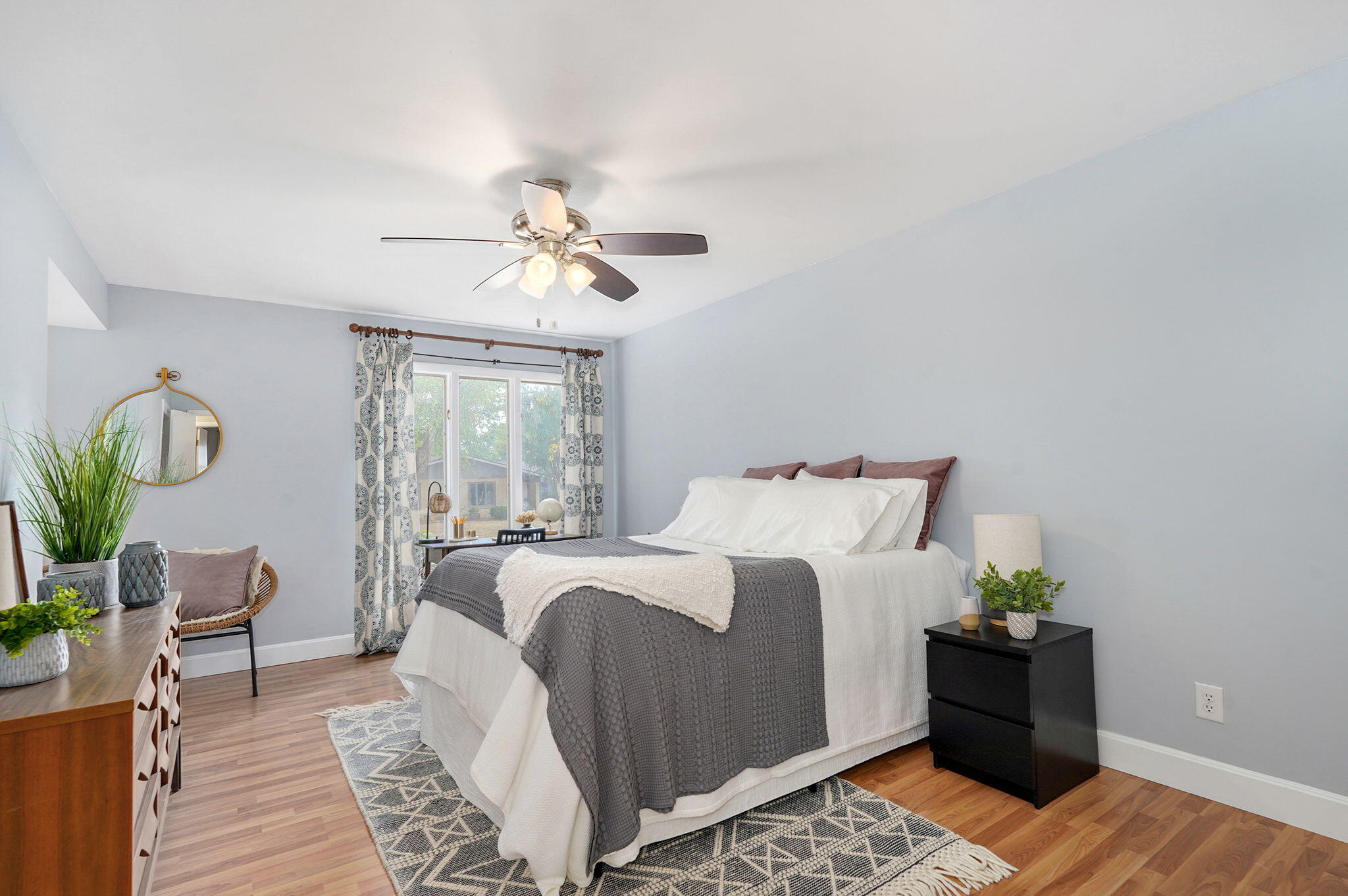 2231 East Meadow Drive Property Photo 26