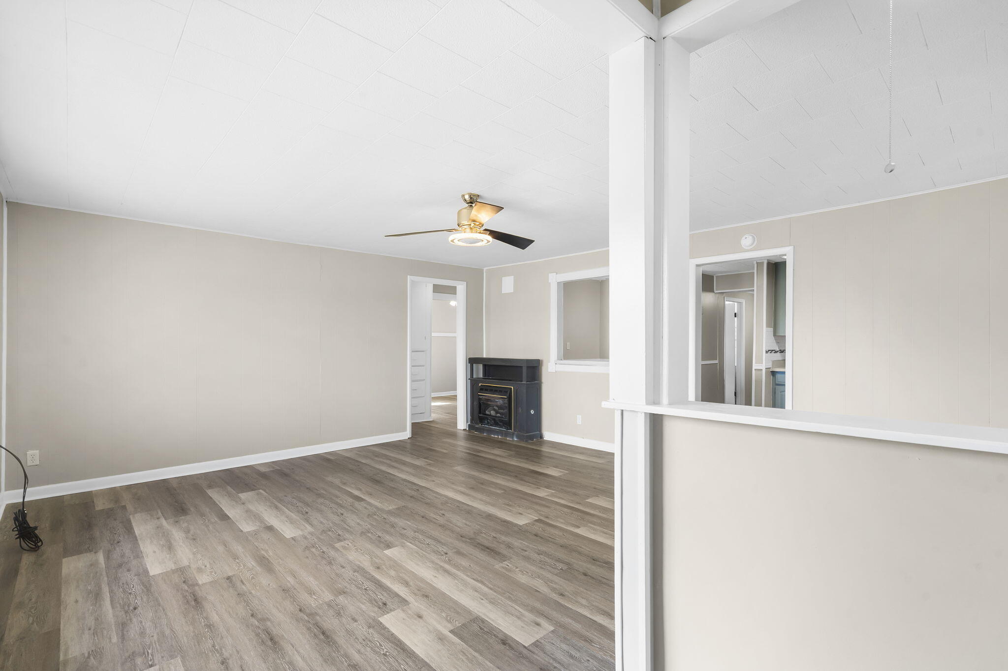 7651 North Farm Road 53 Property Photo 6