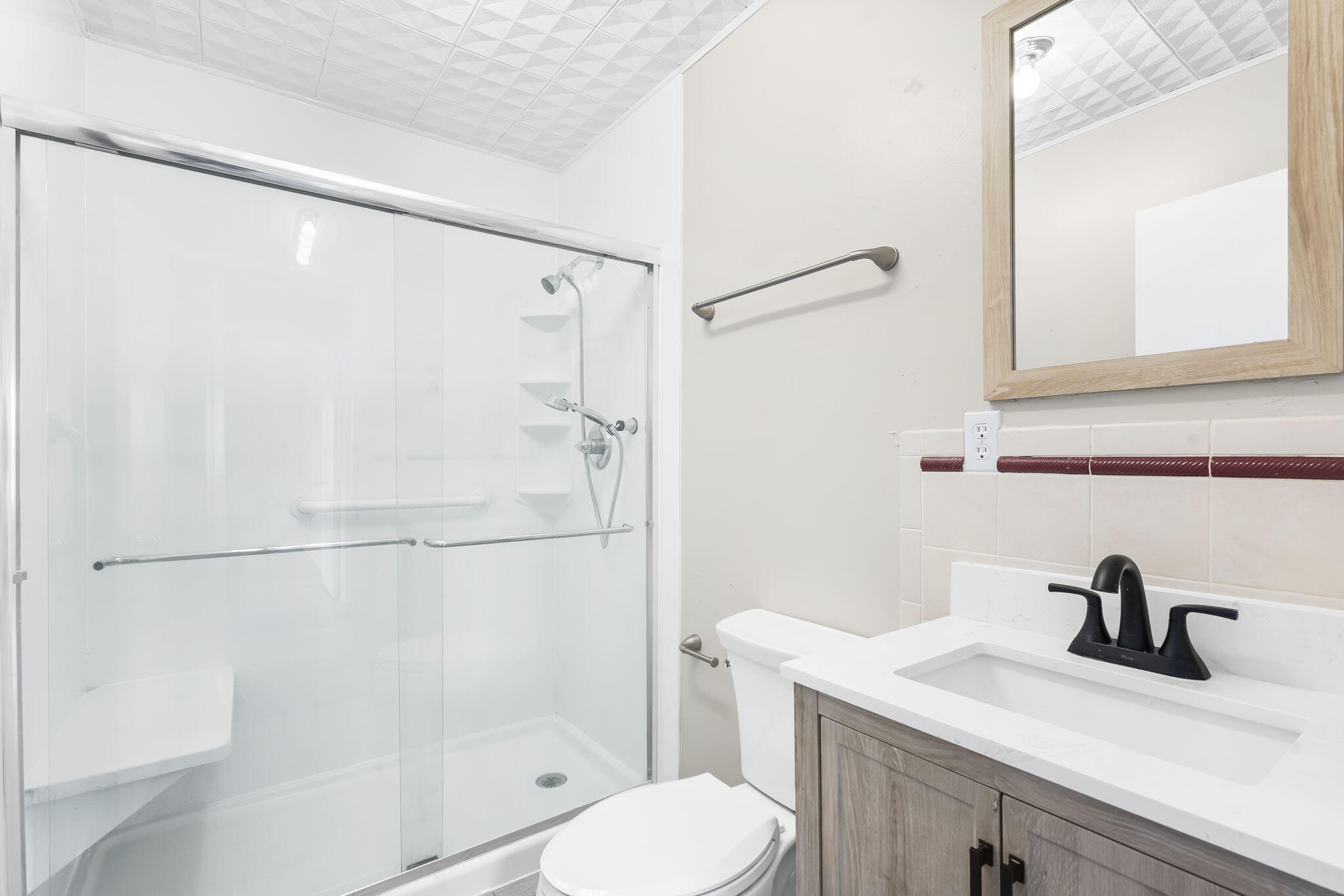 7651 North Farm Road 53 Property Photo 17