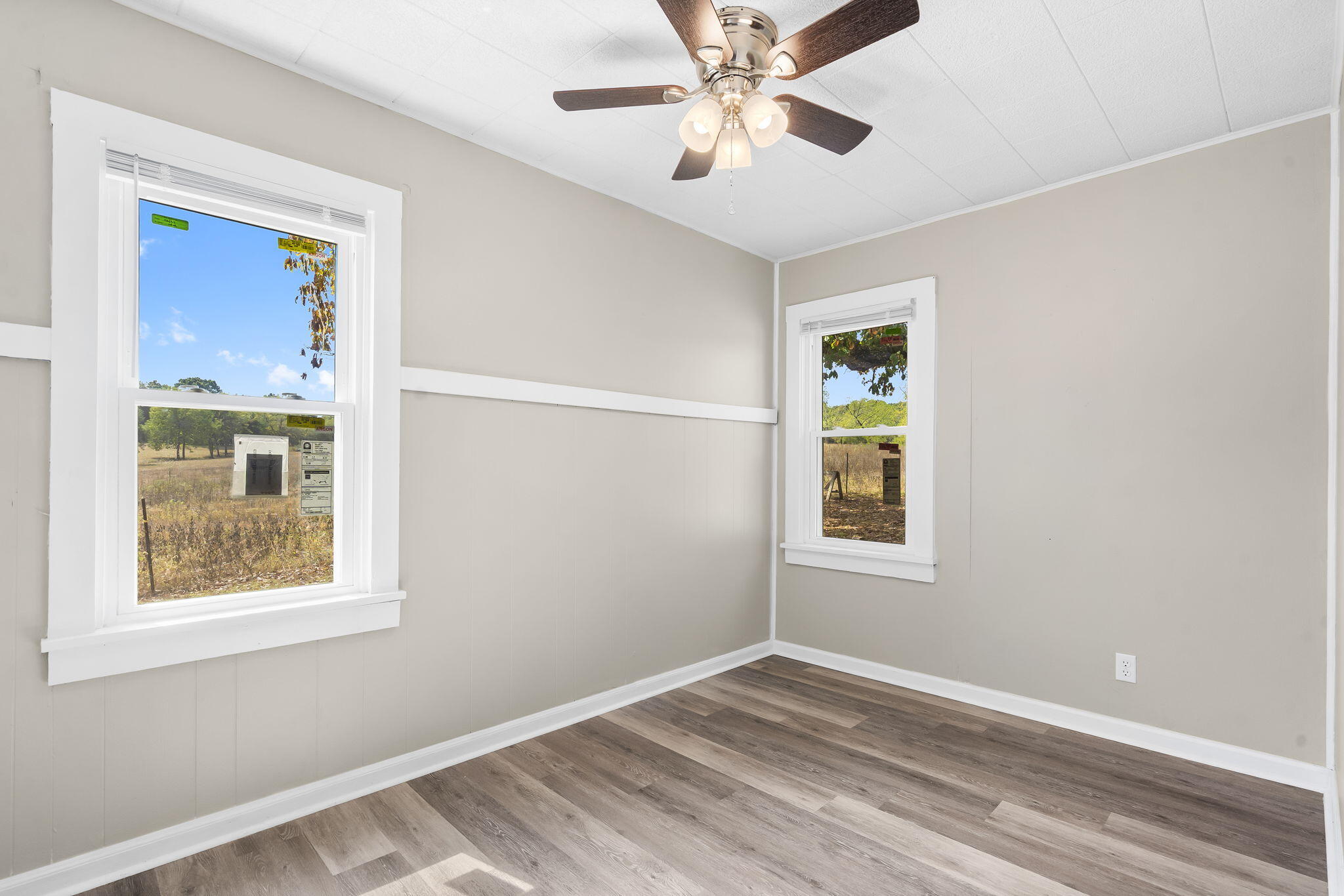 7651 North Farm Road 53 Property Photo 18