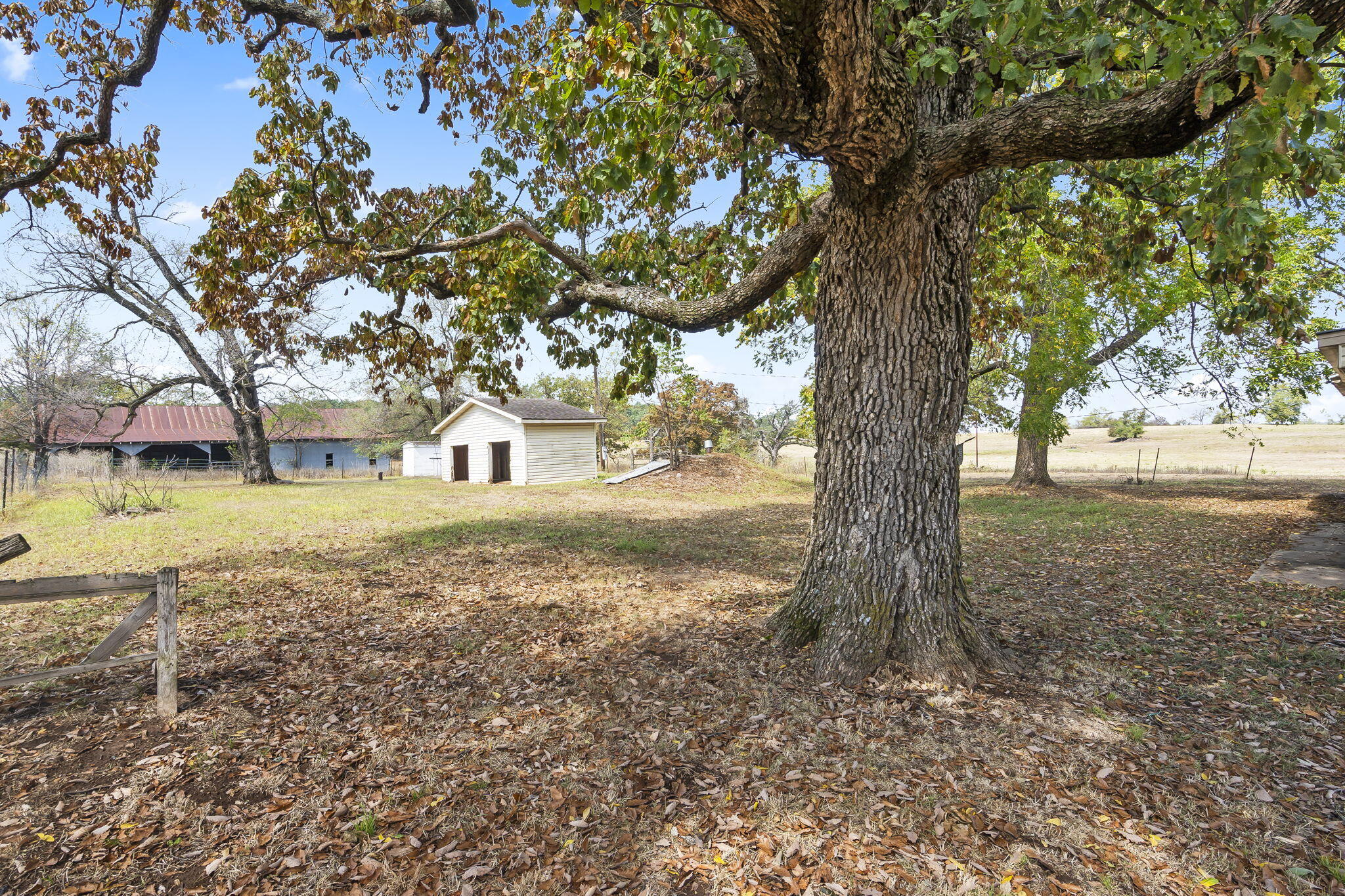 7651 North Farm Road 53 Property Photo 34