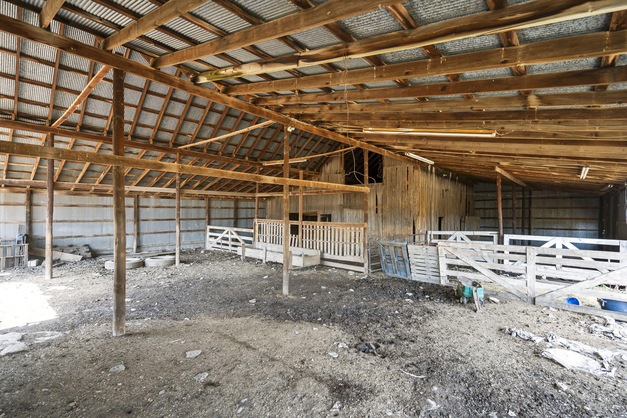 7651 North Farm Road 53 Property Photo 38