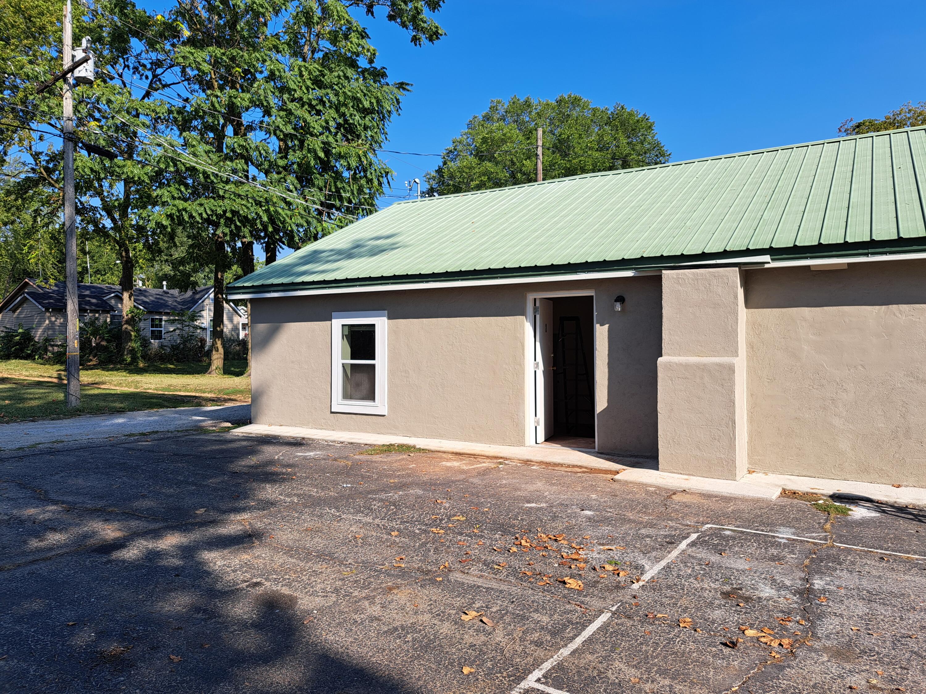 1306 South Iowa Avenue Property Photo 1