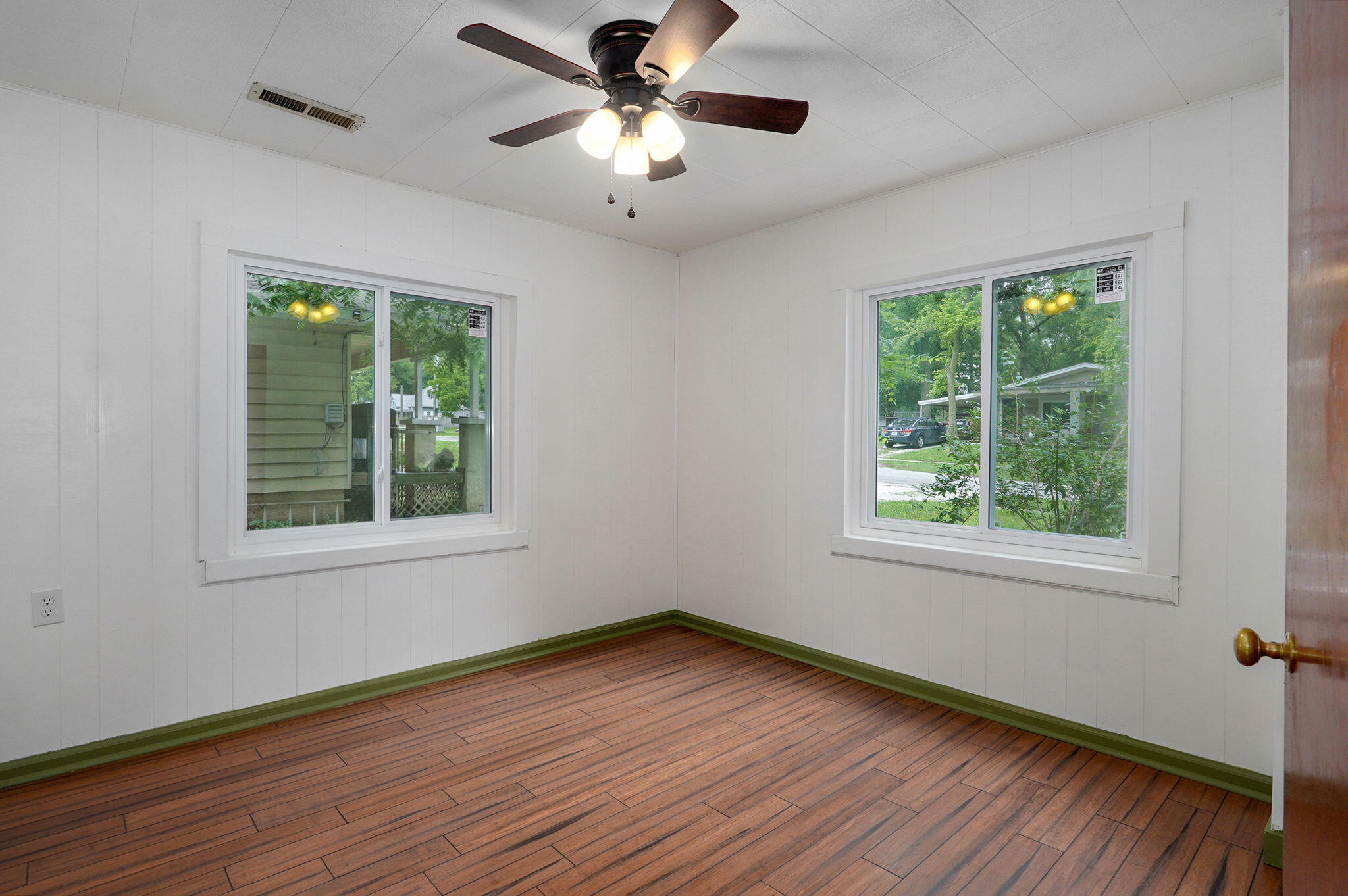 1516 West Lee Street Property Photo 15