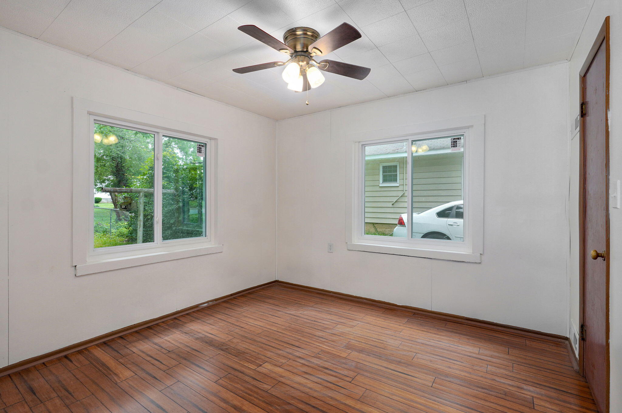 1516 West Lee Street Property Photo 16