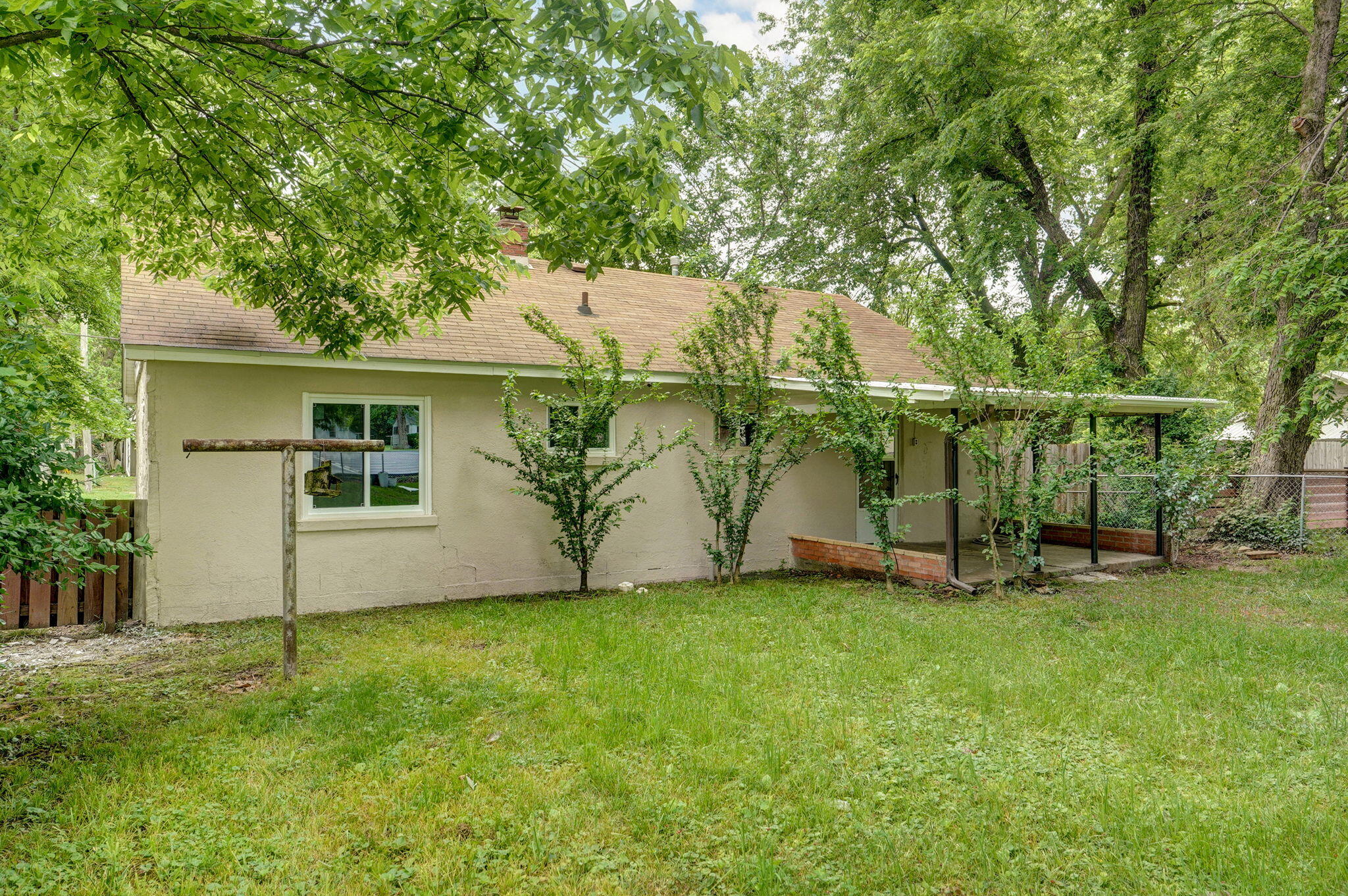 1516 West Lee Street Property Photo 22