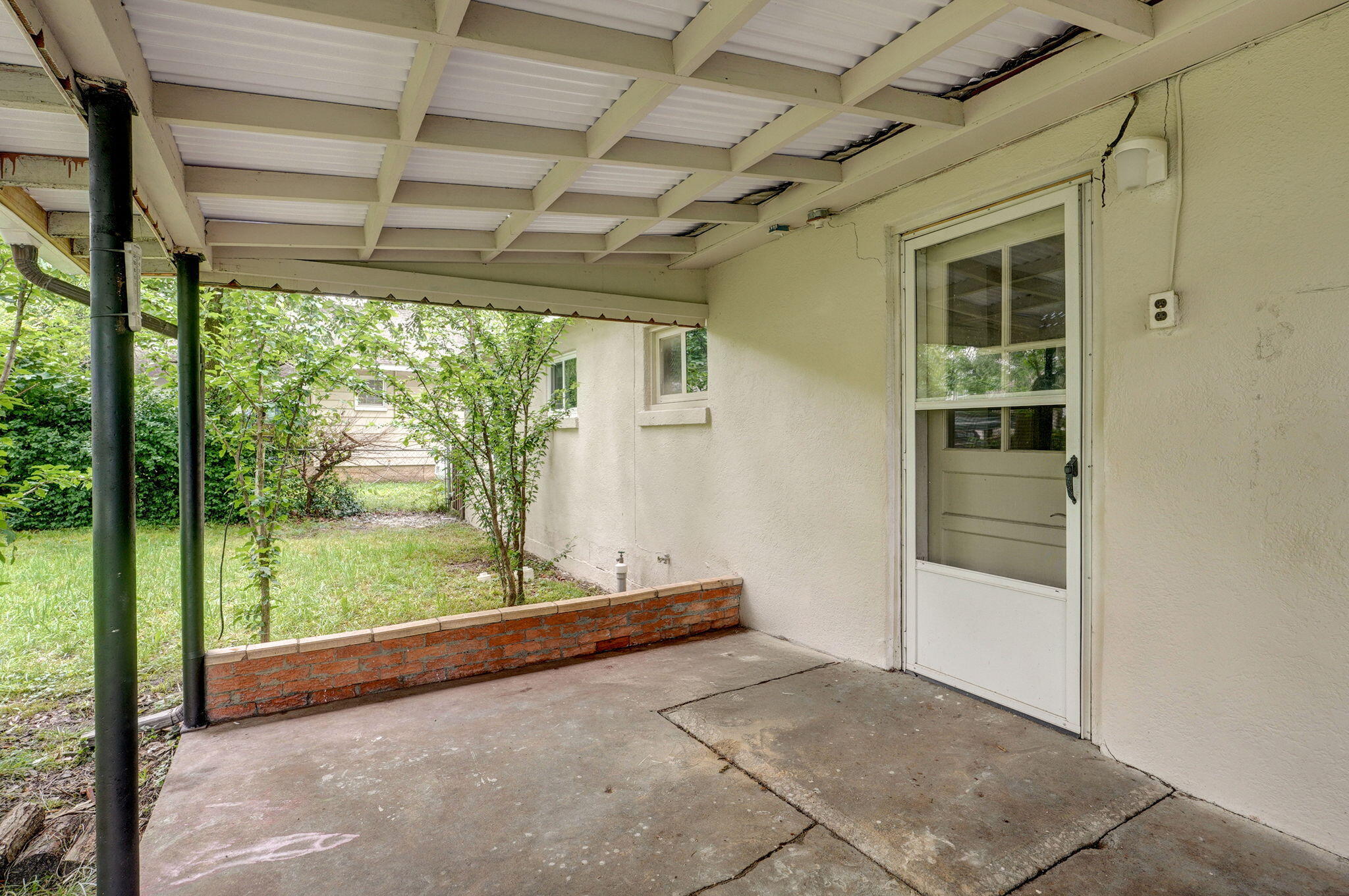 1516 West Lee Street Property Photo 24