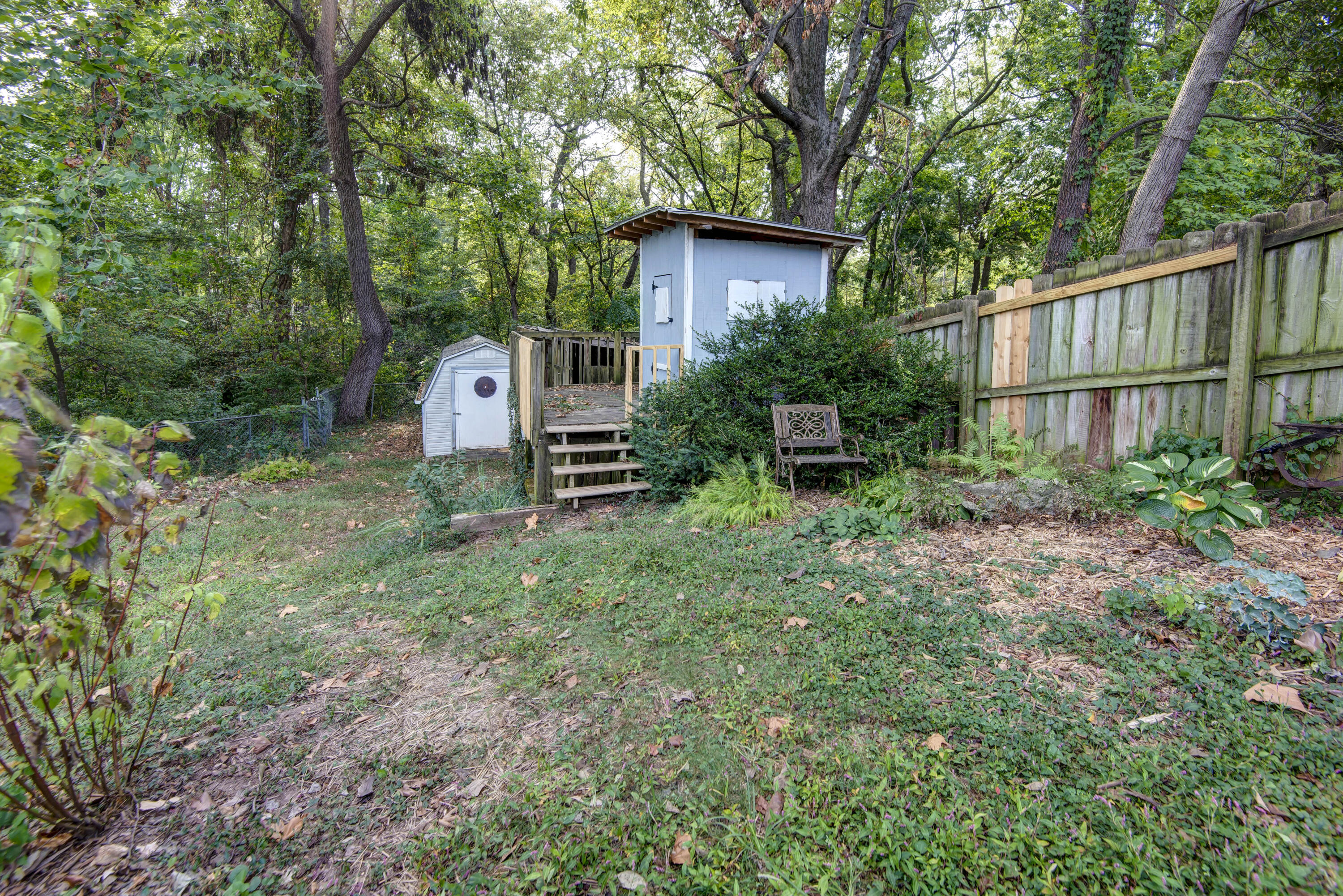 2736 South York Avenue Property Photo 29