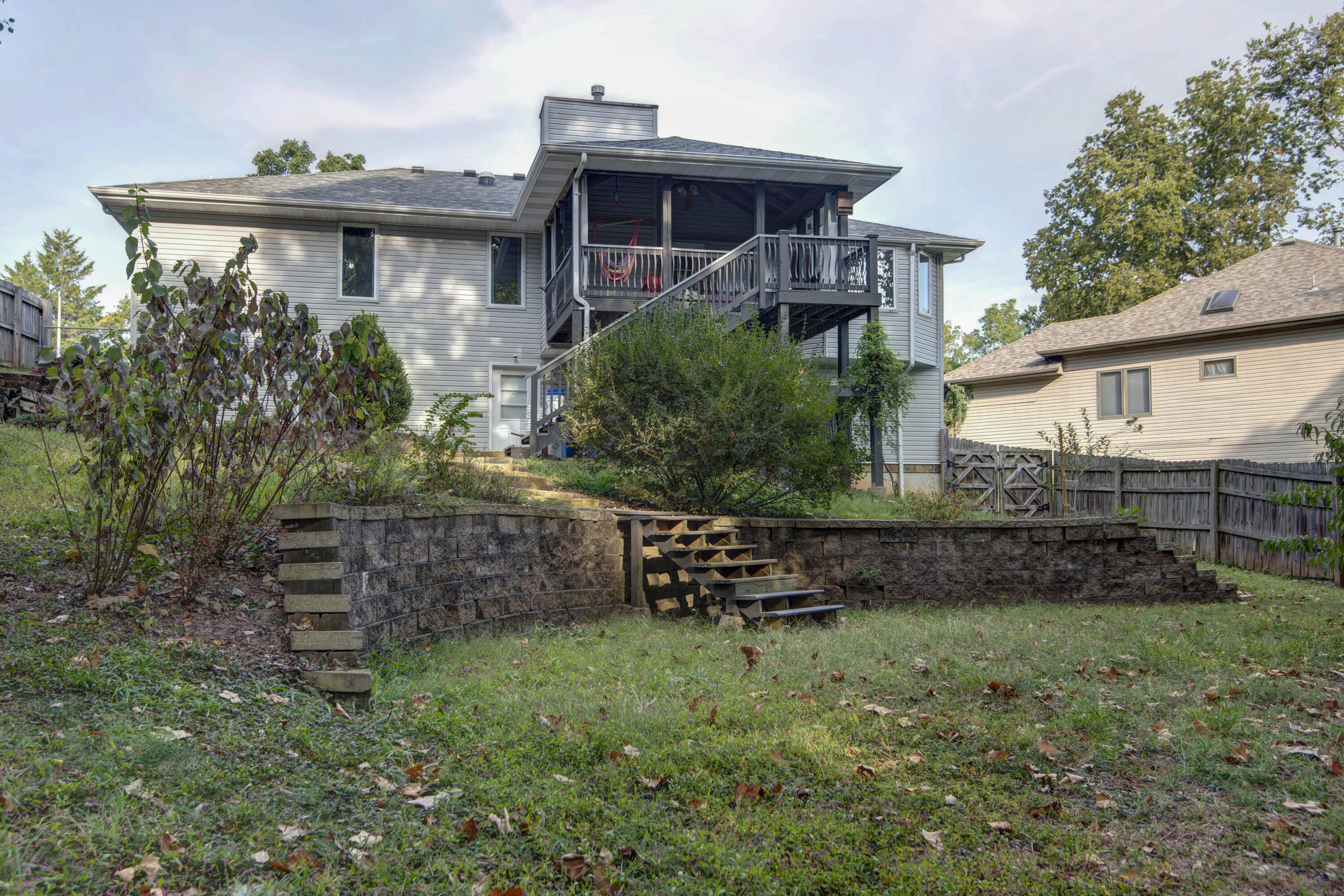 2736 South York Avenue Property Photo 32