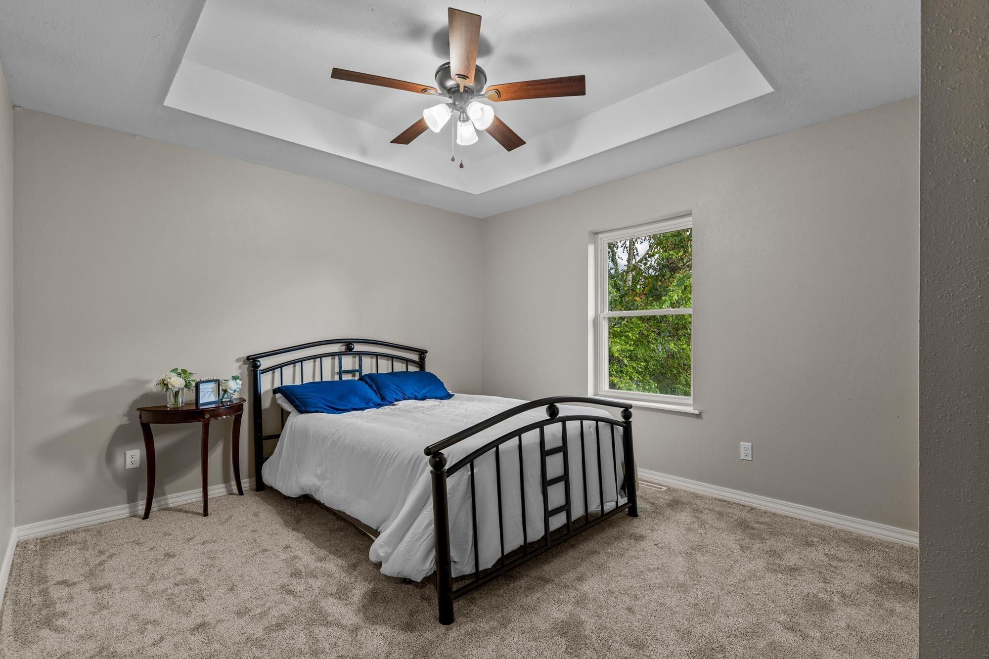 602 East Cherry Street Property Photo 14