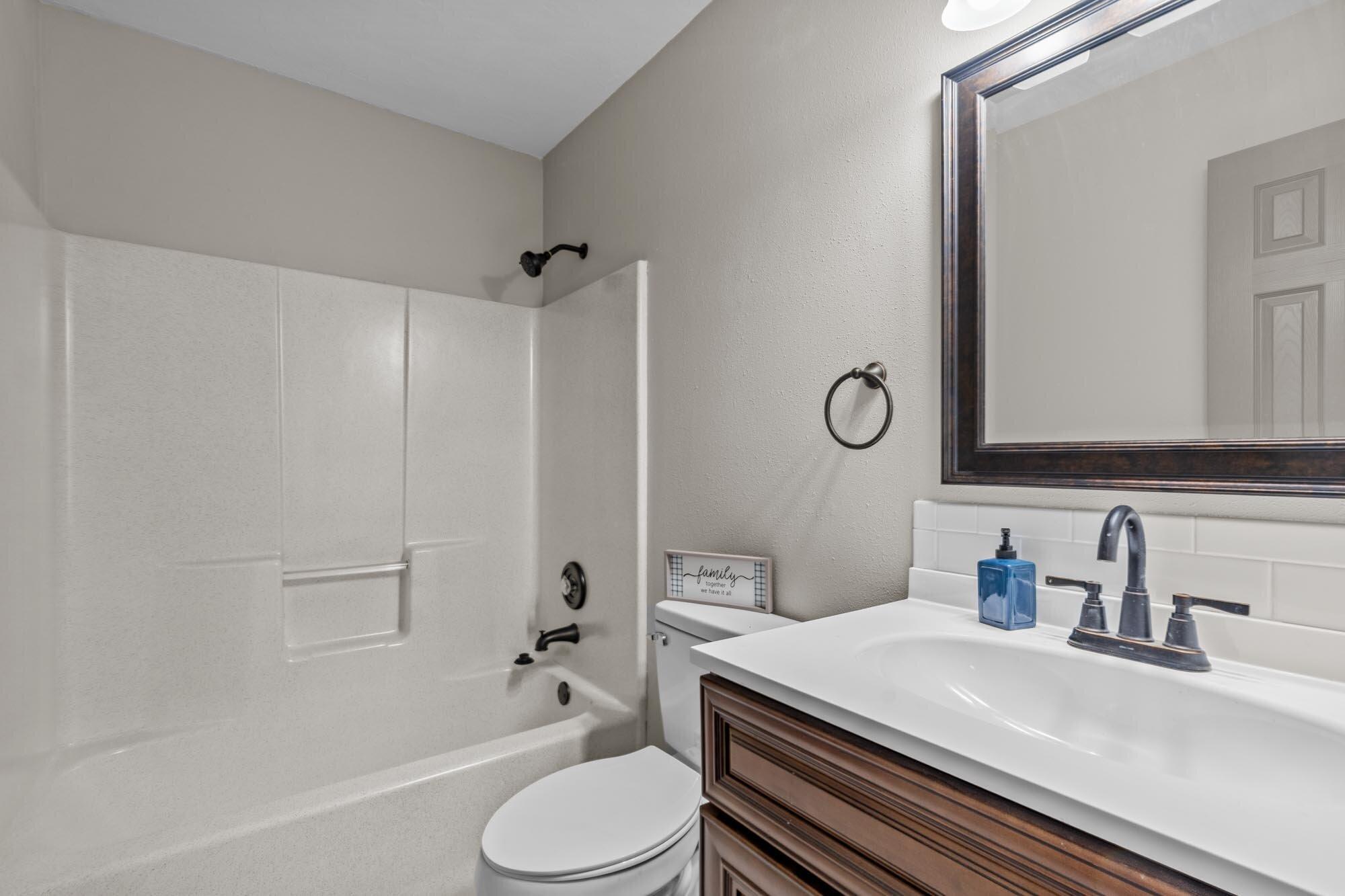 602 East Cherry Street Property Photo 18