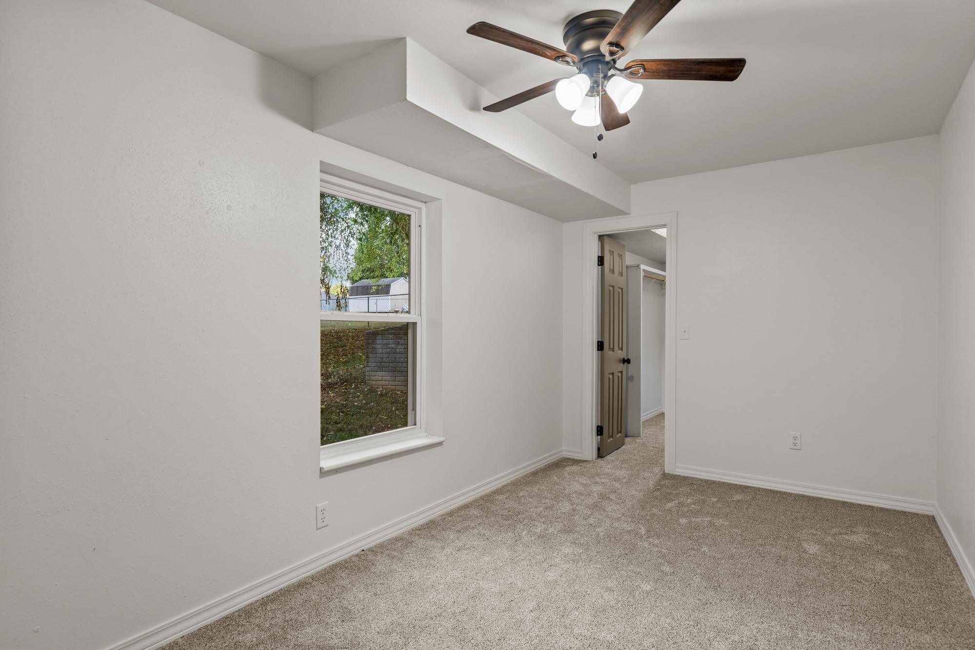 602 East Cherry Street Property Photo 27