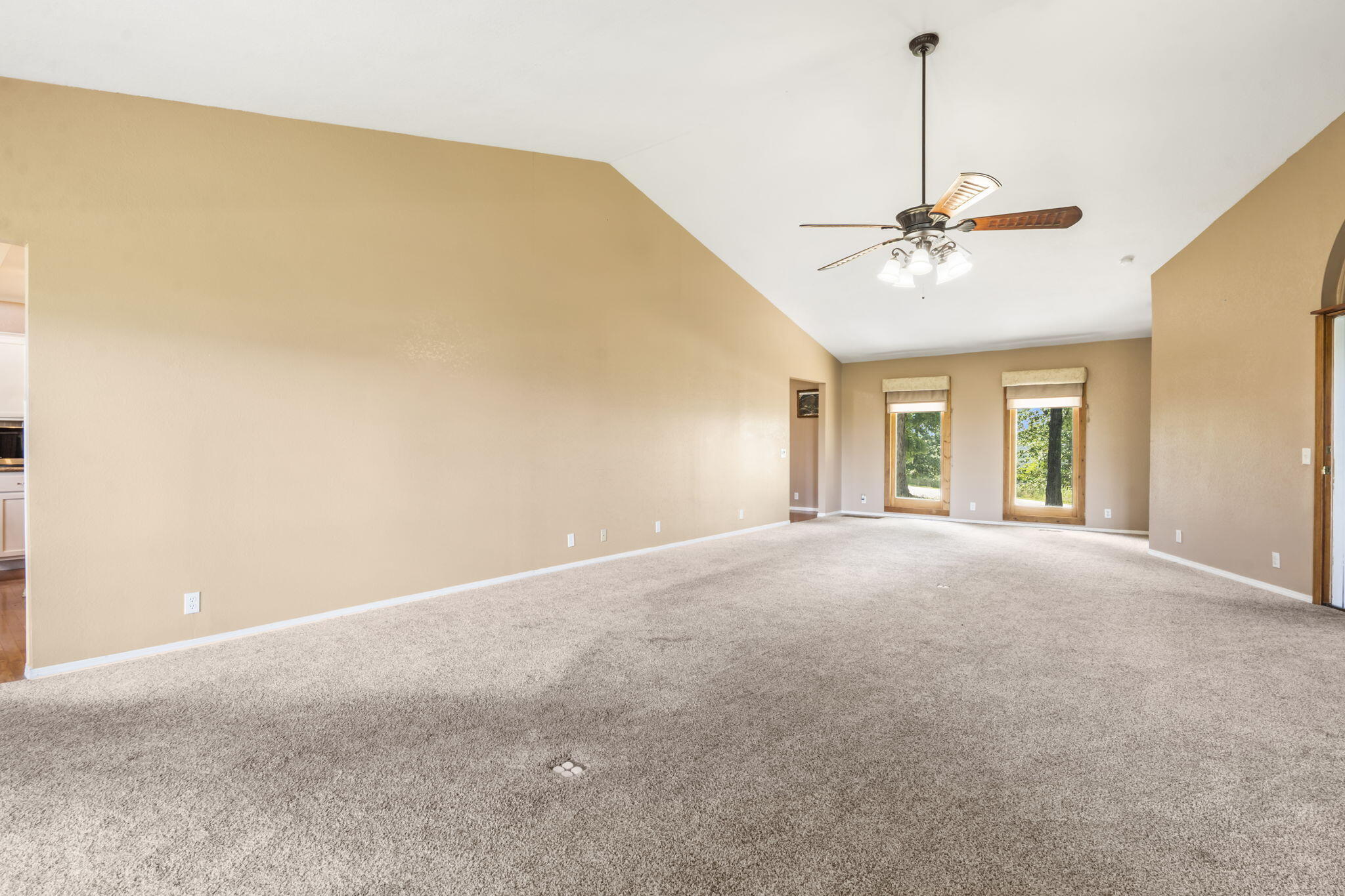 90 Little Fox Lane Property Photo 7