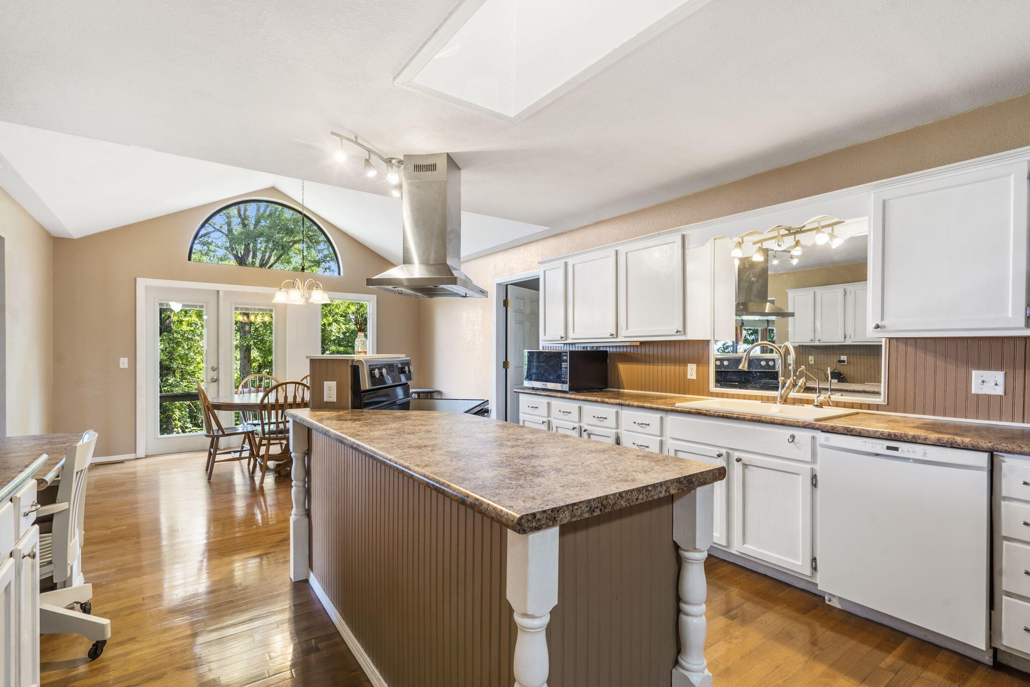 90 Little Fox Lane Property Photo 8