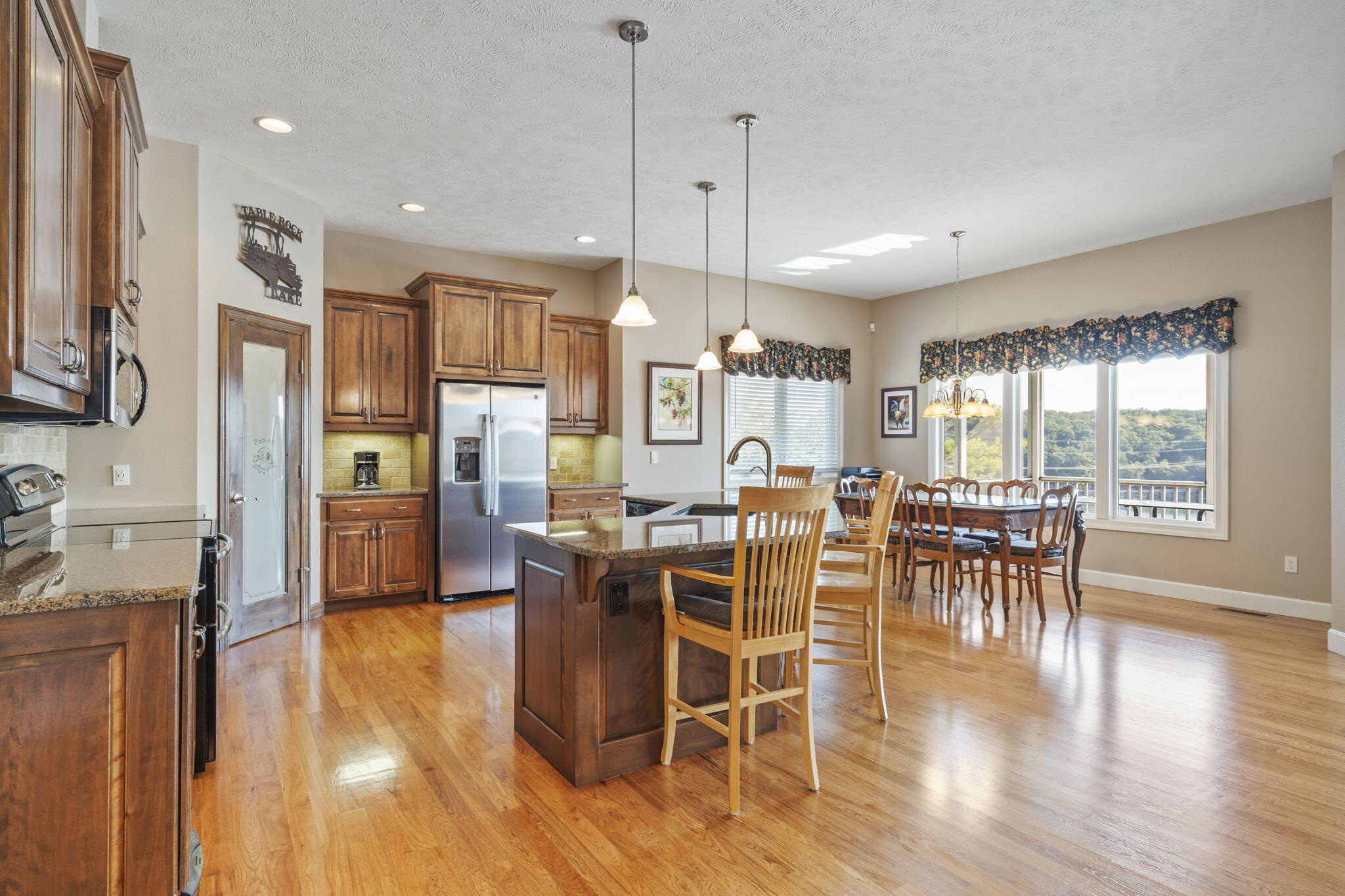 150 Sherwood Forest Lane Property Photo 24