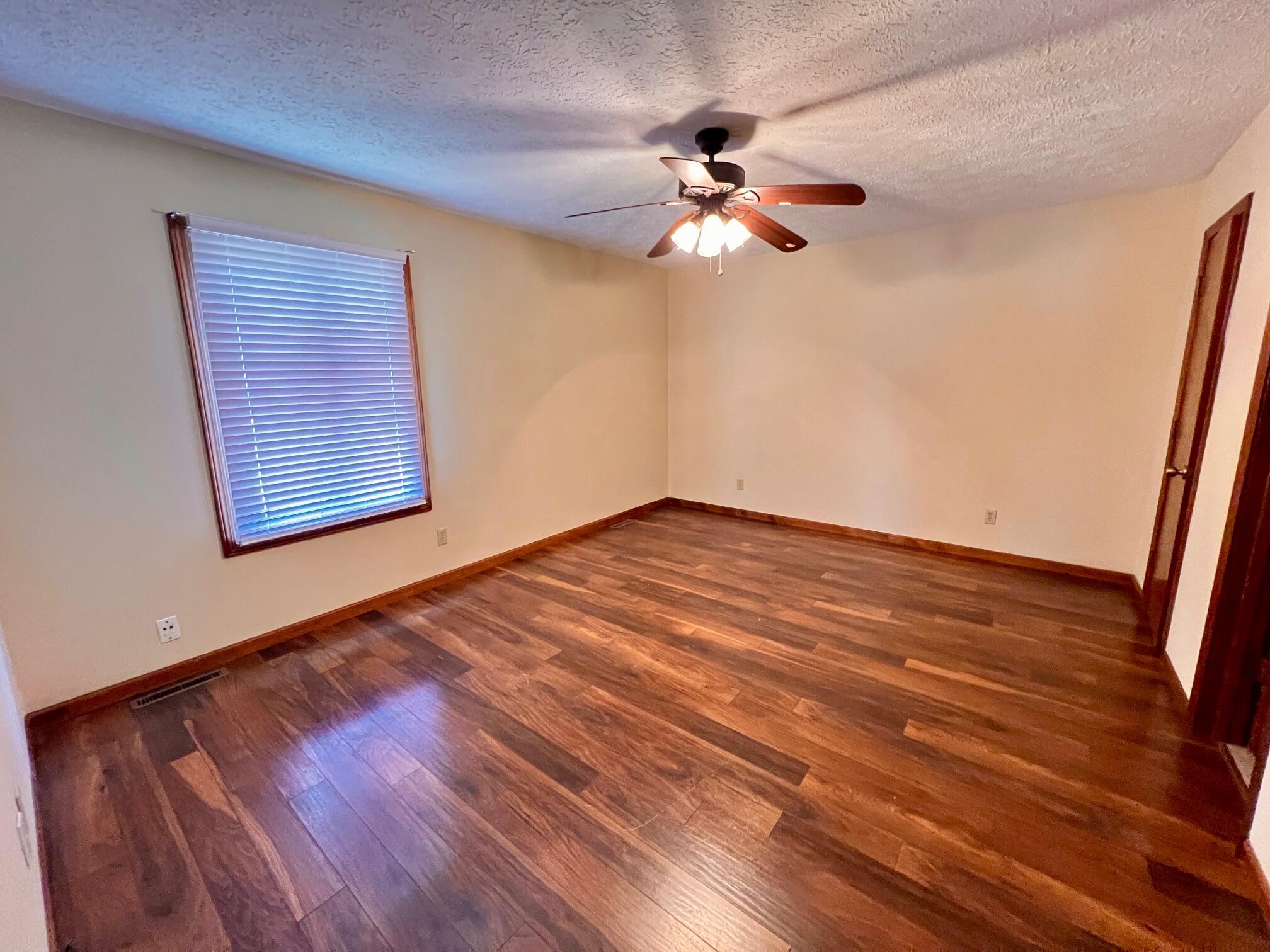 3749 North Pickwick Avenue Property Photo 11