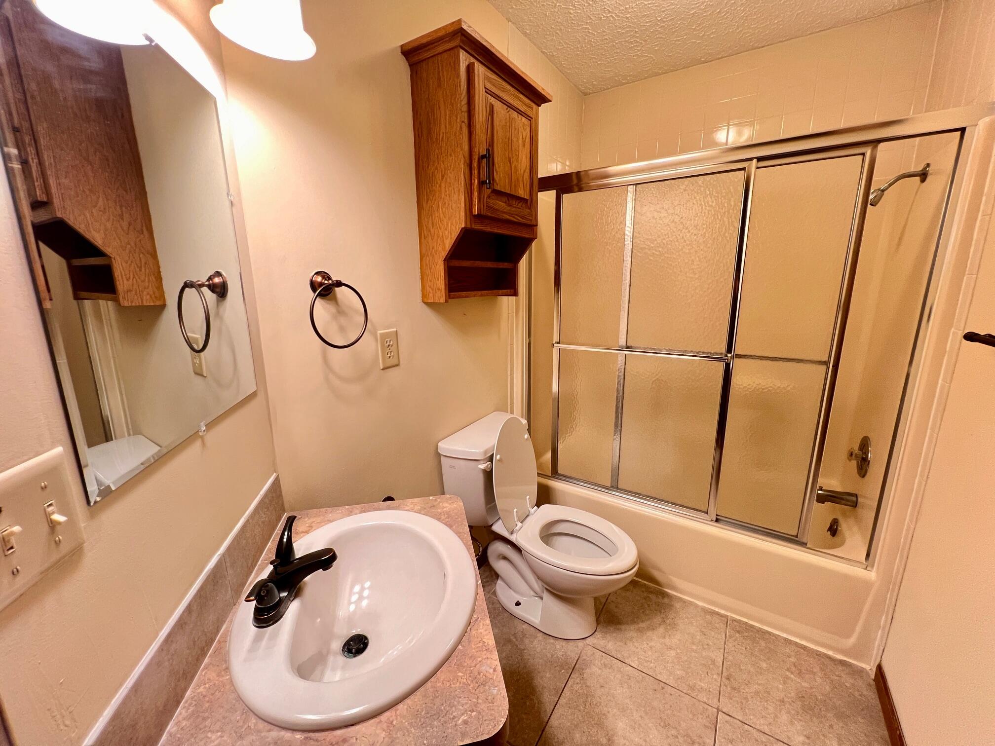 3749 North Pickwick Avenue Property Photo 18