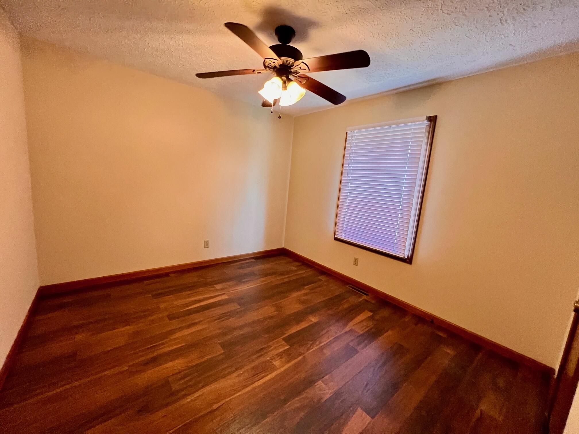 3749 North Pickwick Avenue Property Photo 19