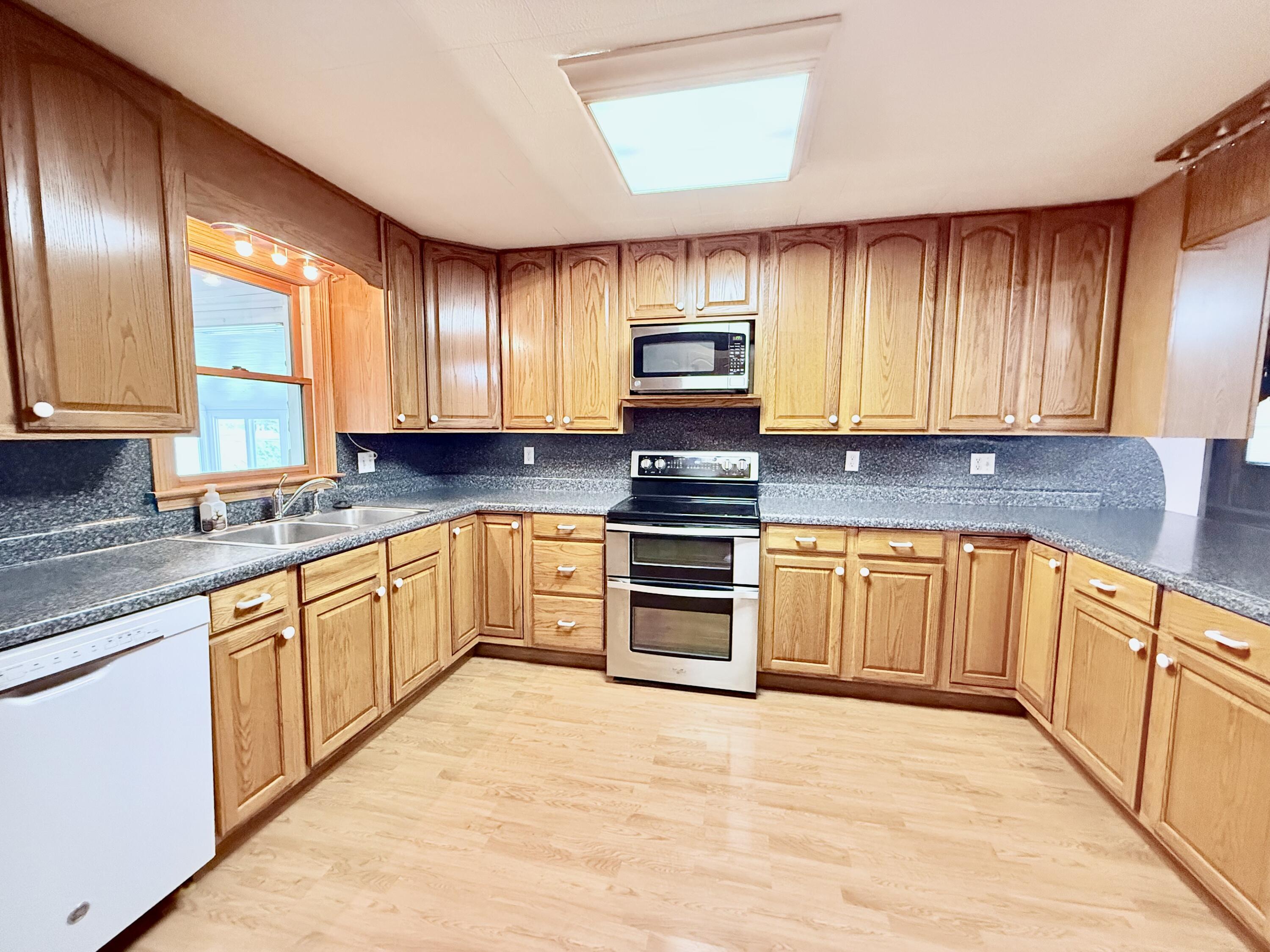 235 Maple Avenue Property Photo 3