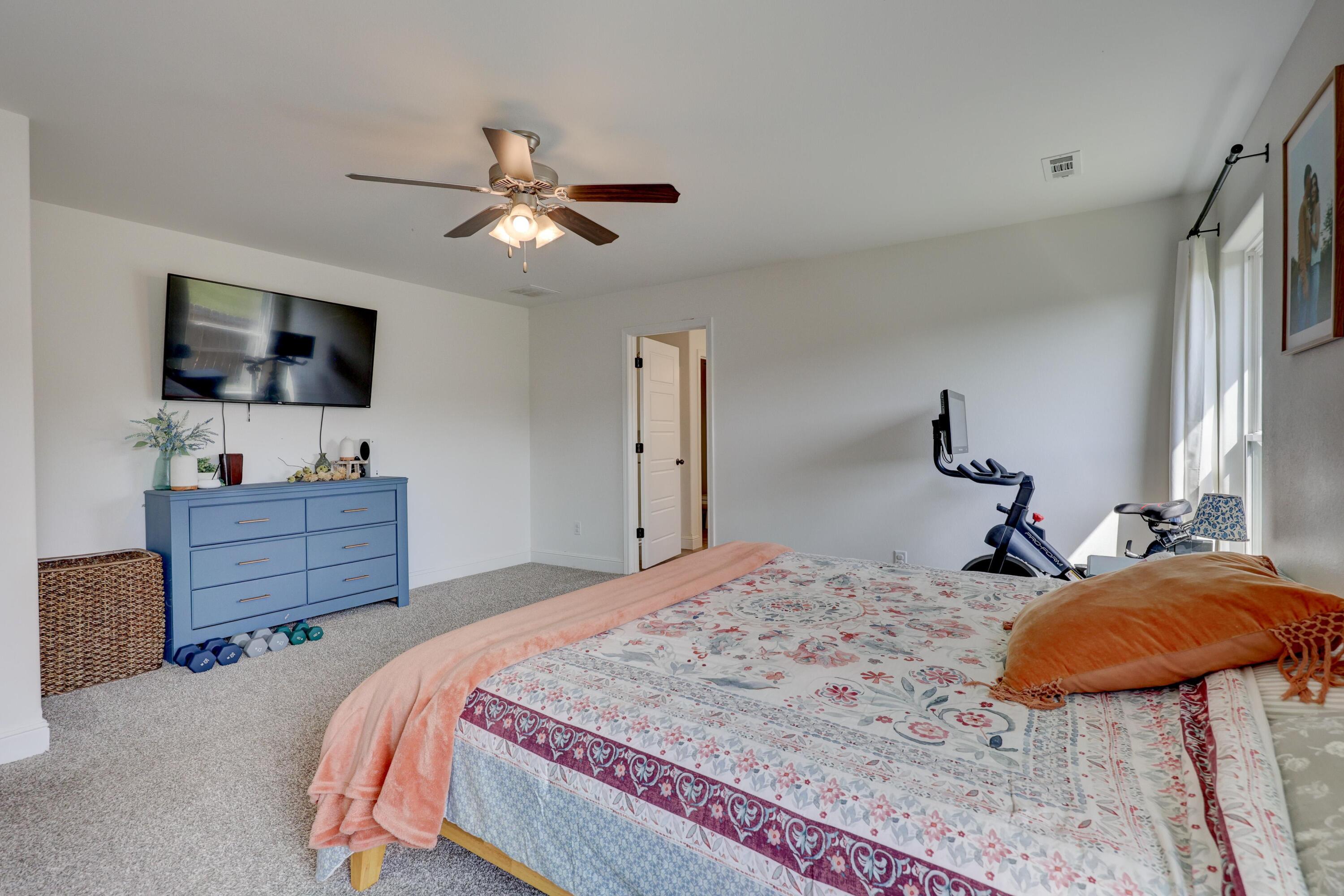 2004 Greydon Lane Property Photo 23