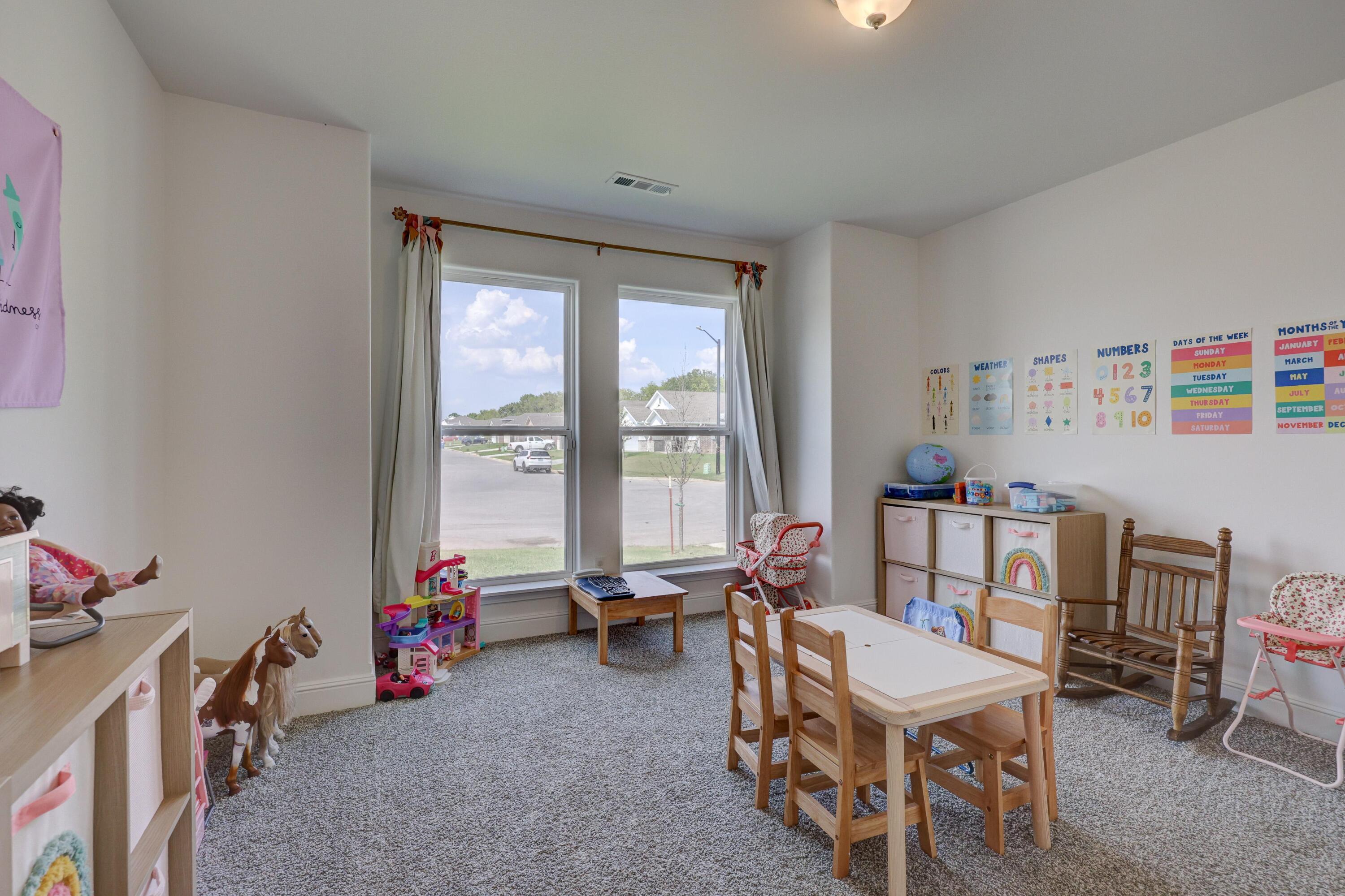 2004 Greydon Lane Property Photo 32