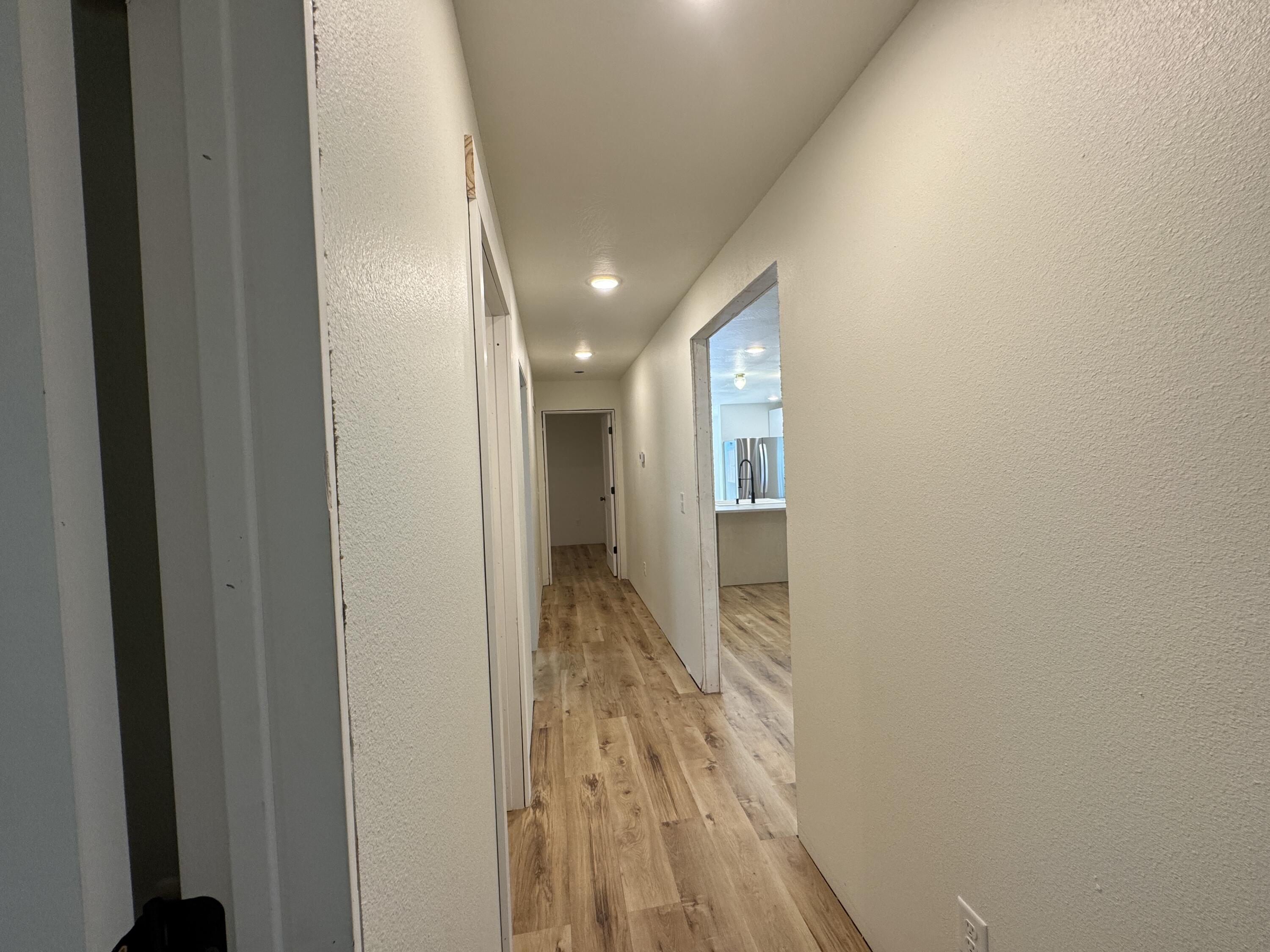 907 East 420th Road Property Photo 18