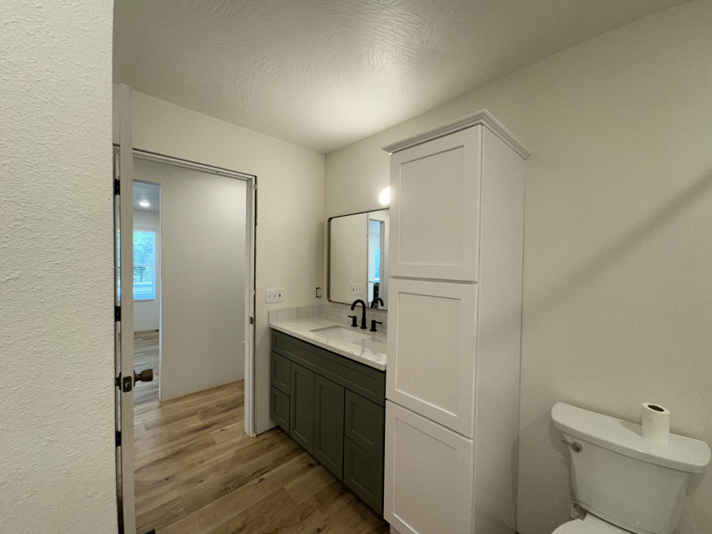 907 East 420th Road Property Photo 24