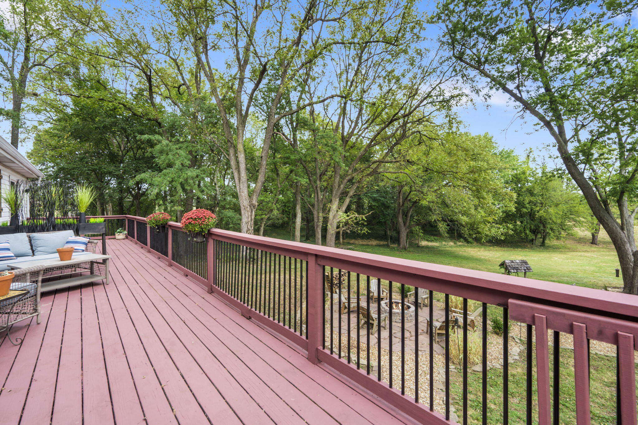 182 Spitfire Lane Property Photo 2