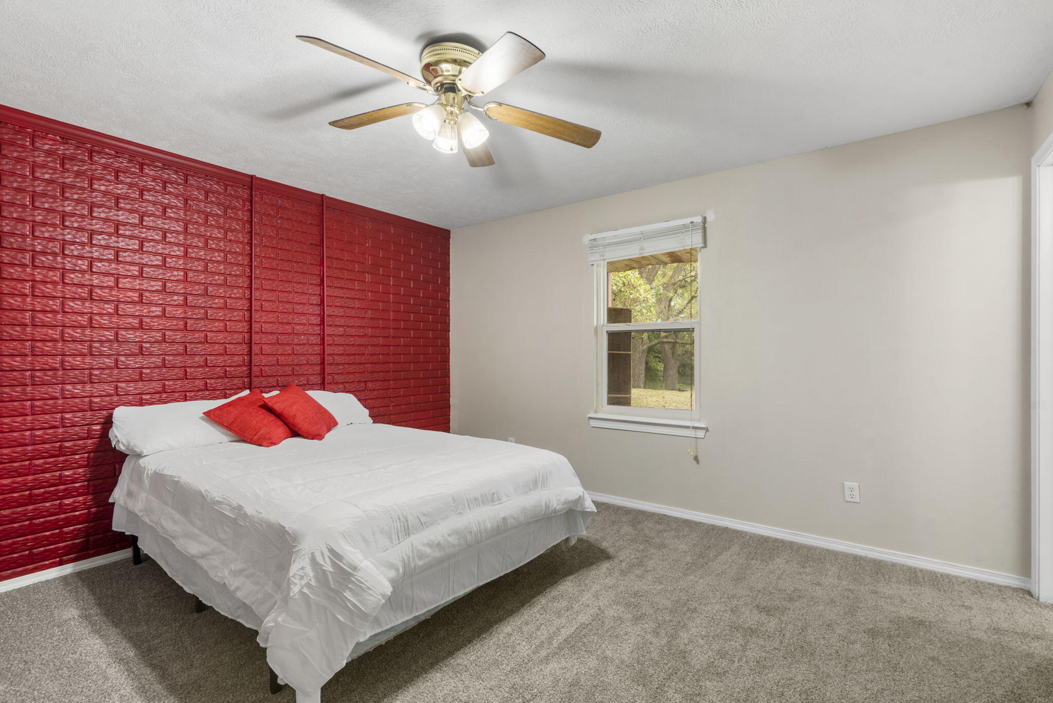 182 Spitfire Lane Property Photo 29