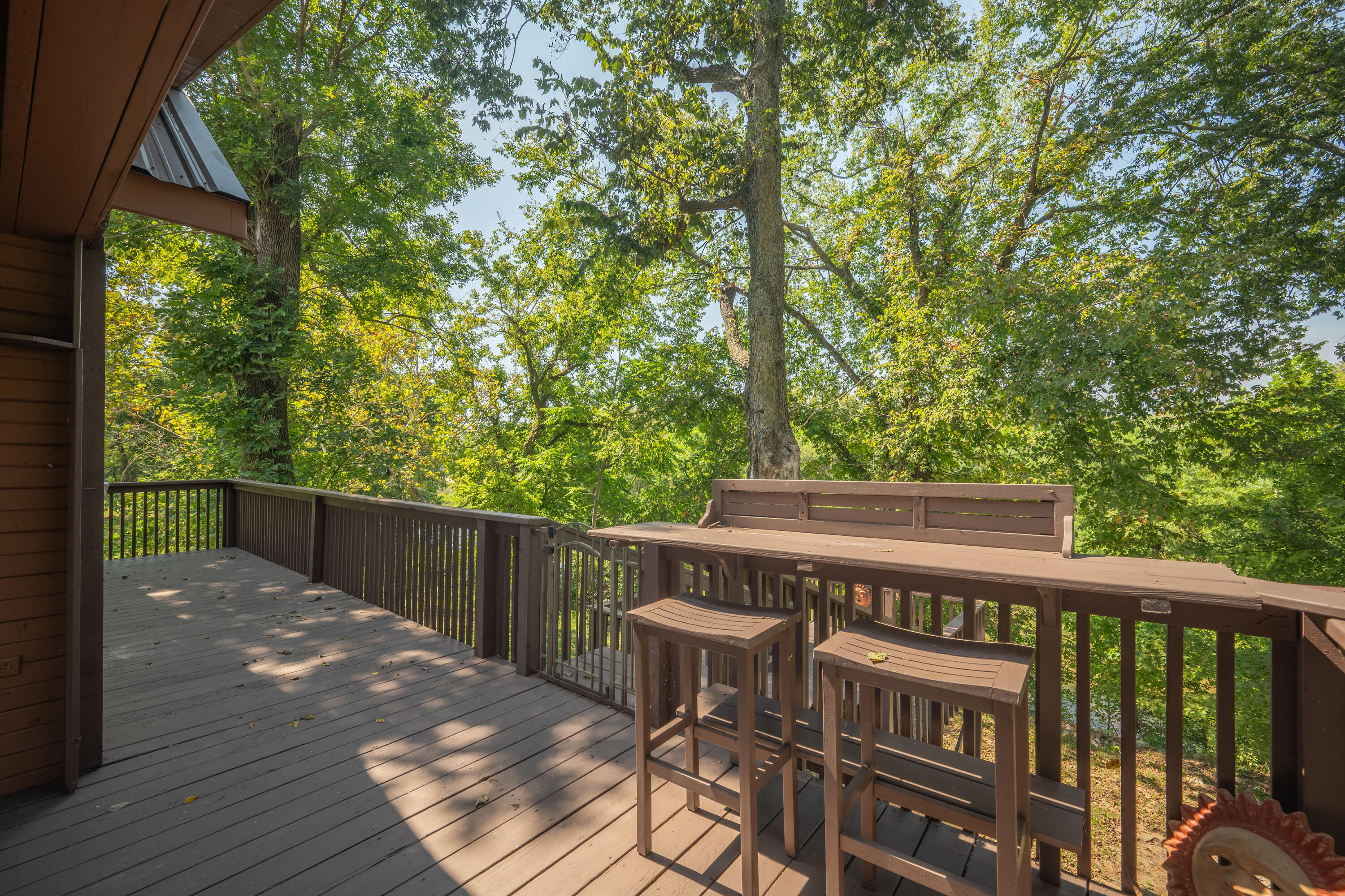719 Easy Street Property Photo 15