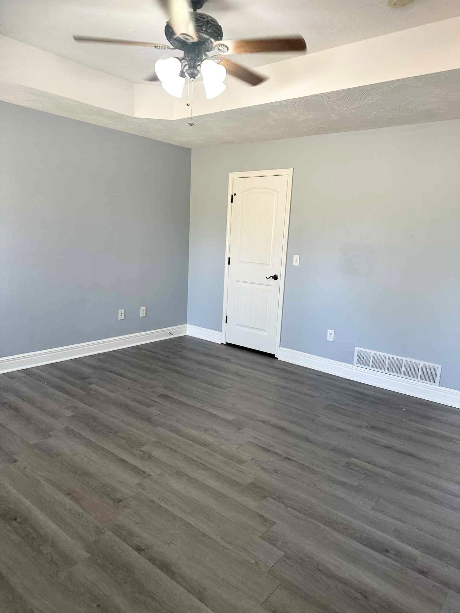 170 Lyle Curtis Circle Property Photo 5