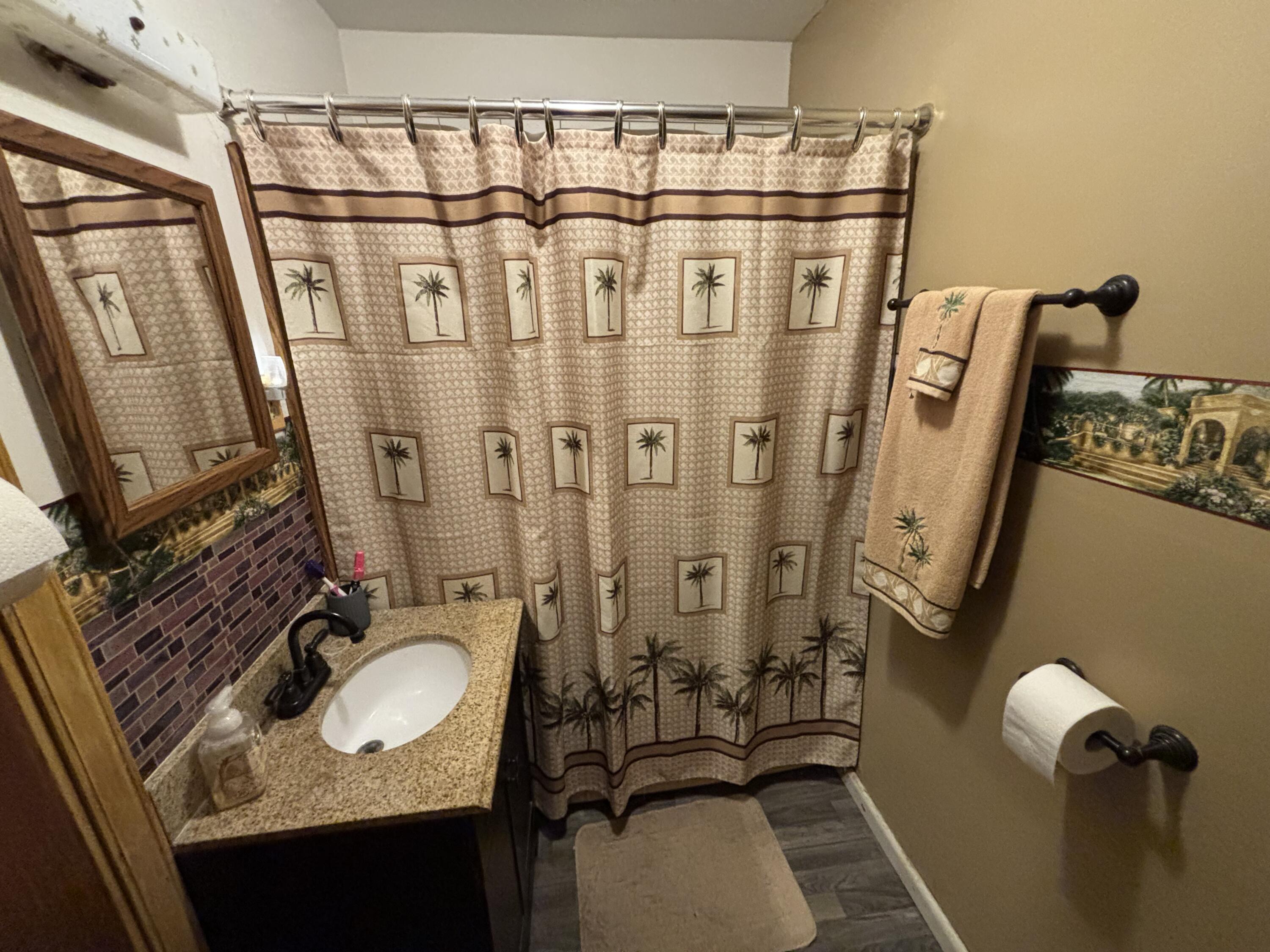 715 Cherry Street Property Photo 10