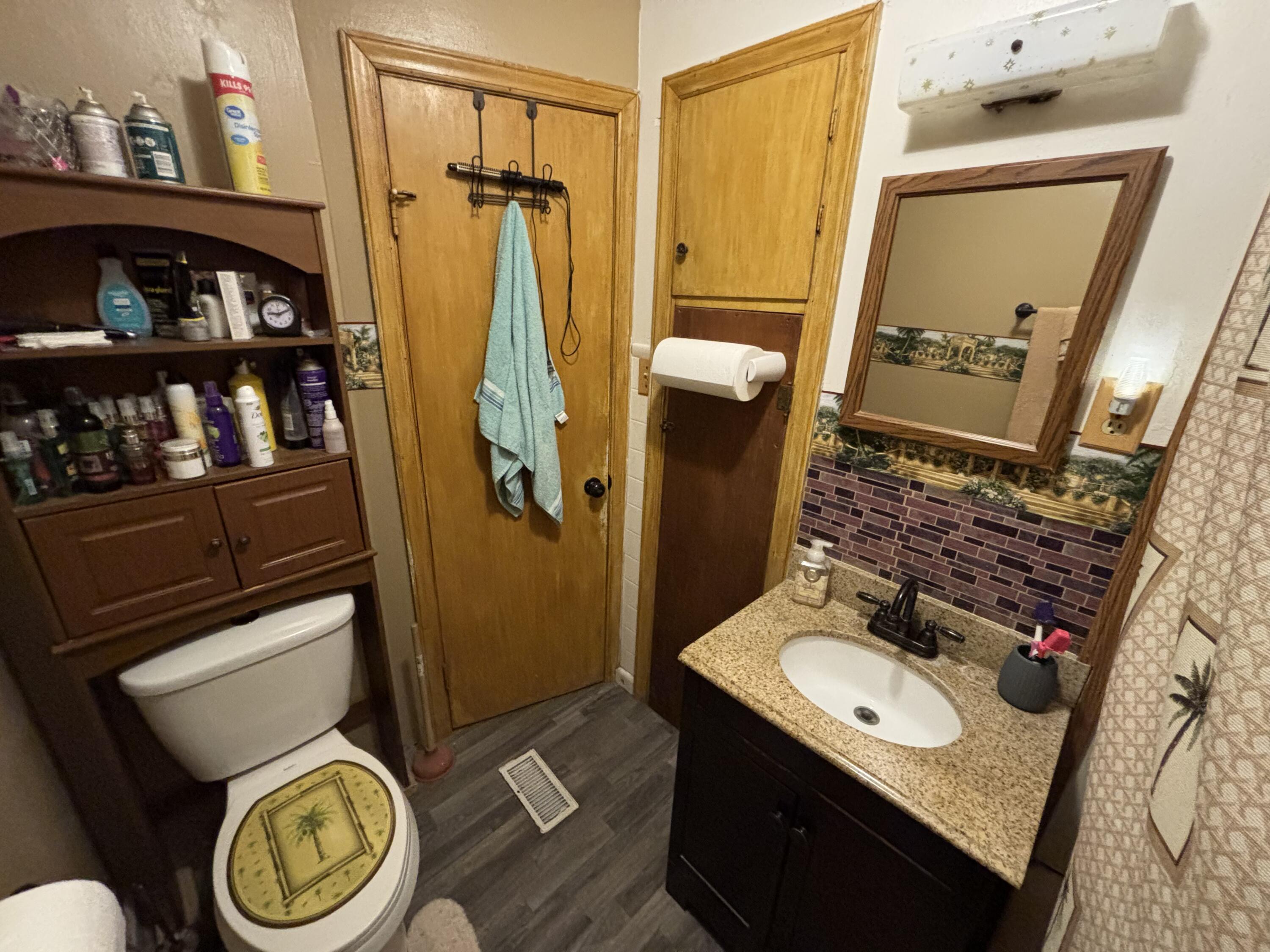 715 Cherry Street Property Photo 11