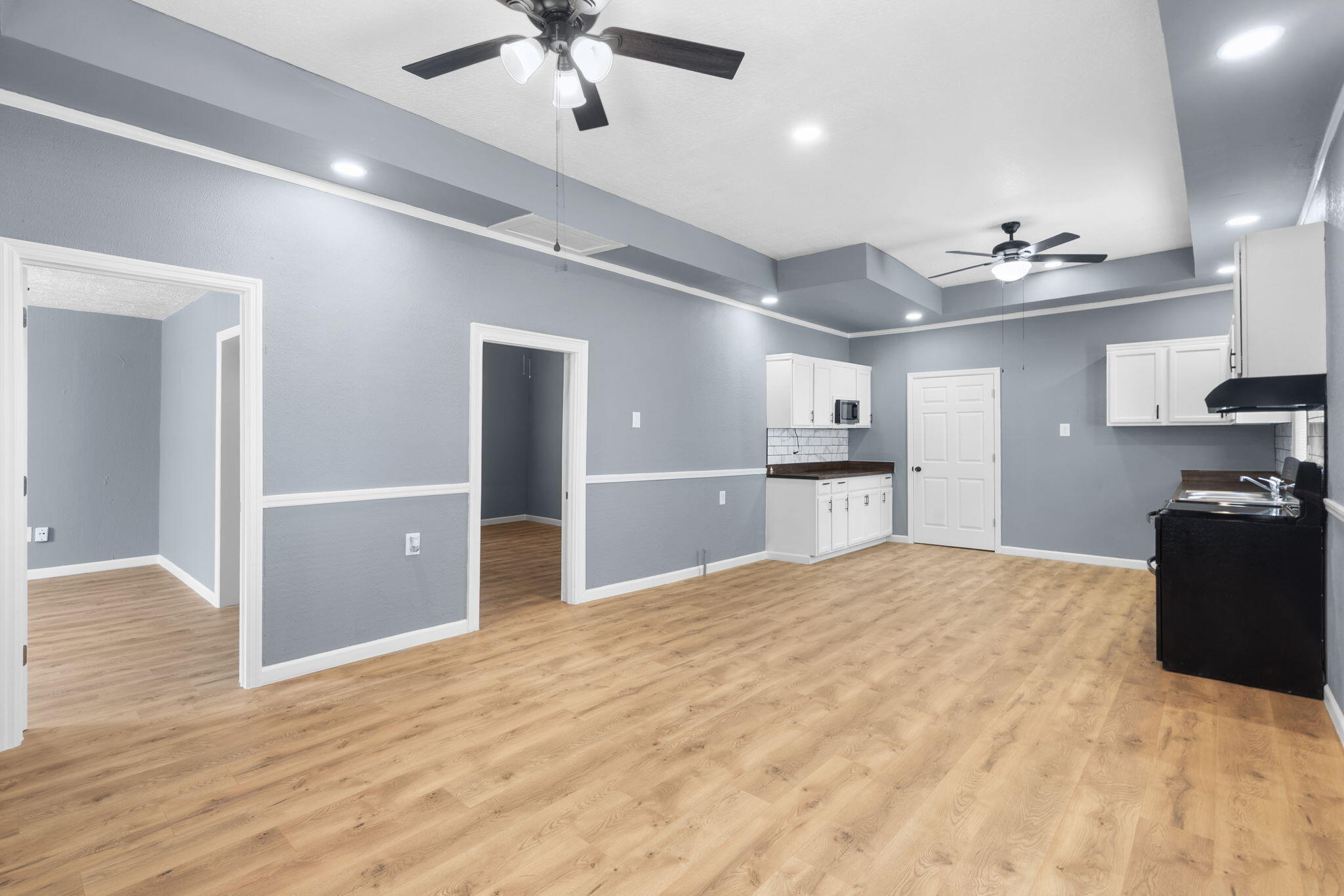 811 West Nichols Street Property Photo 5