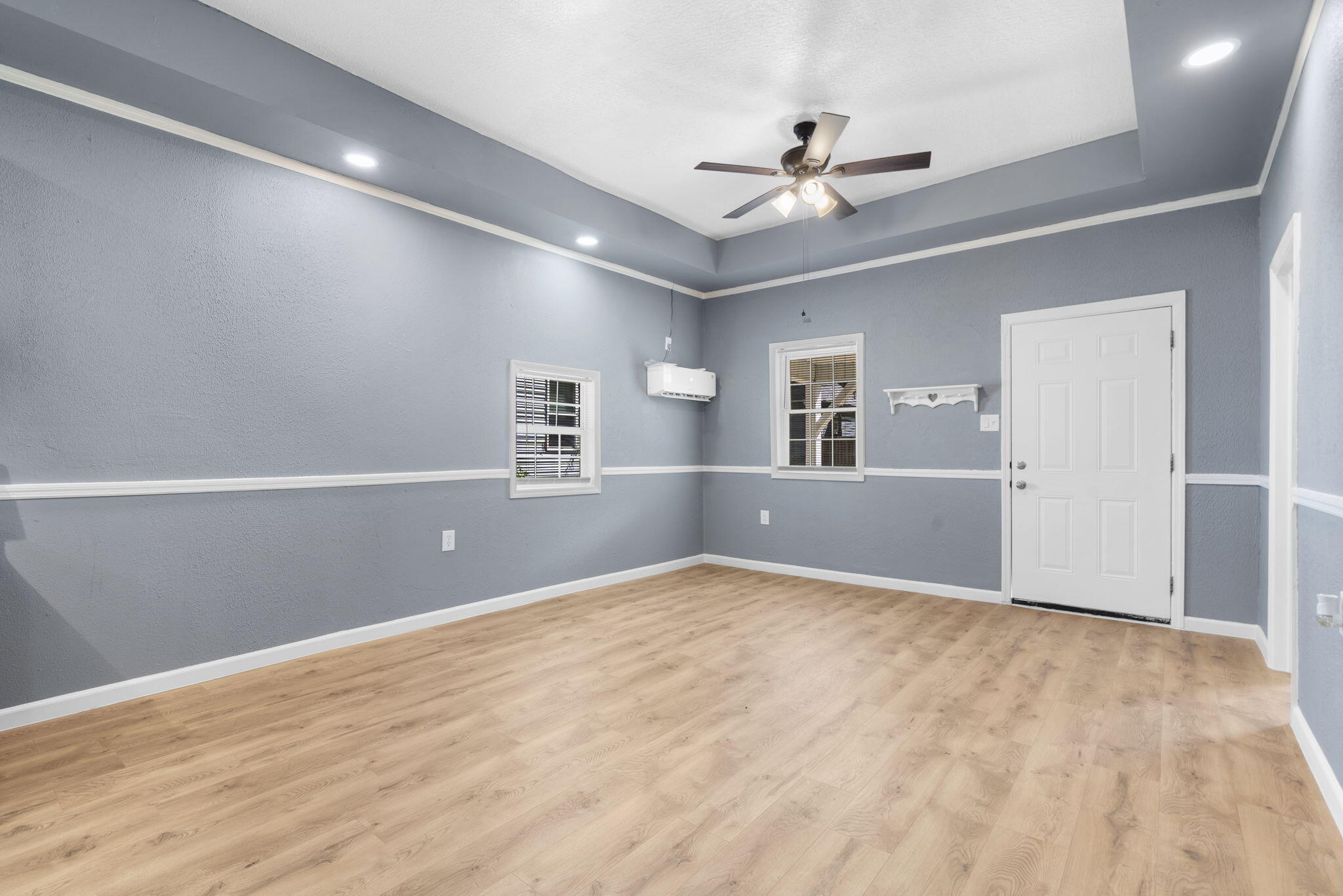 811 West Nichols Street Property Photo 7