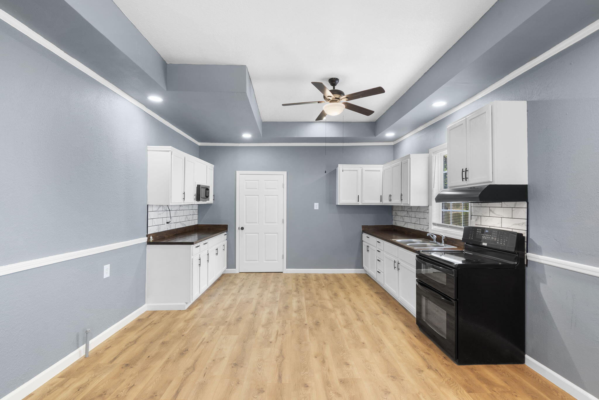 811 West Nichols Street Property Photo 8